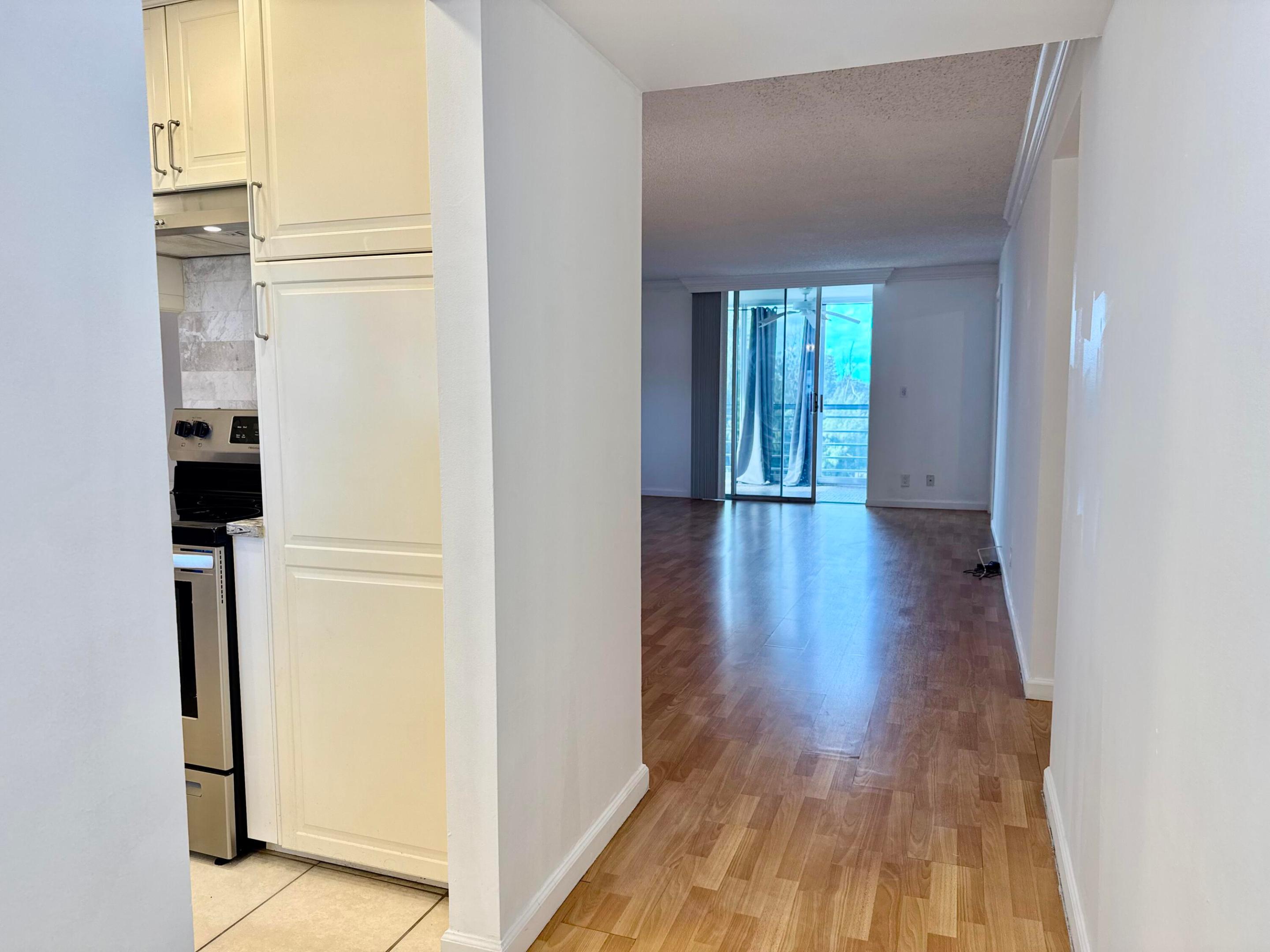 6161 NW 2nd Avenue Ph-M, Boca Raton Unit: Ph-M