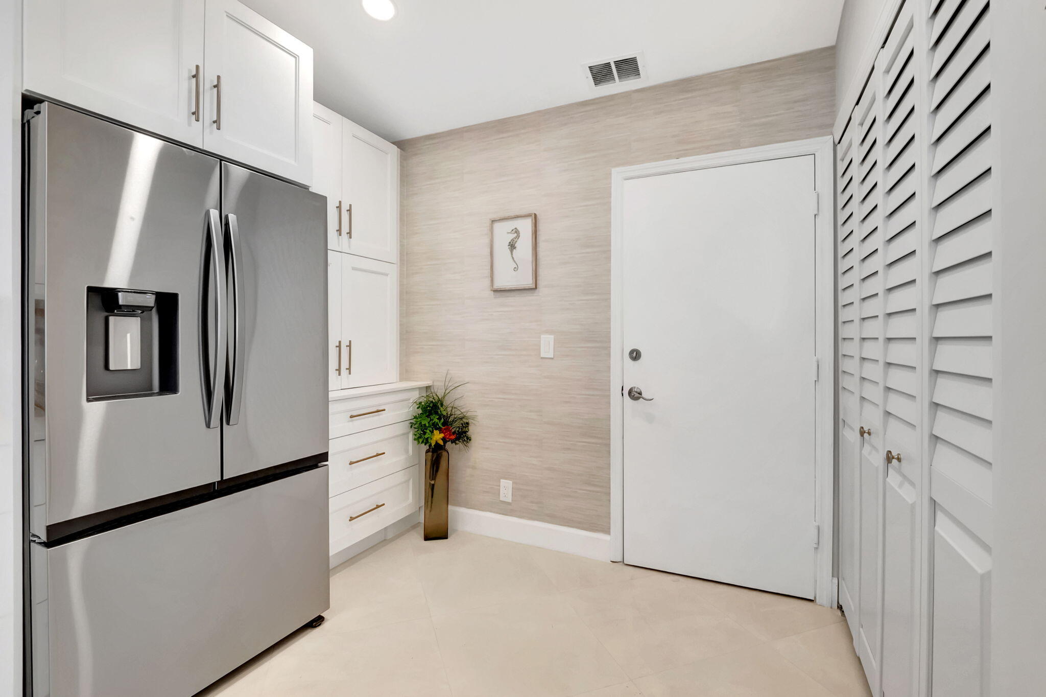 15465 Lake Magnolia Place, Delray Beach