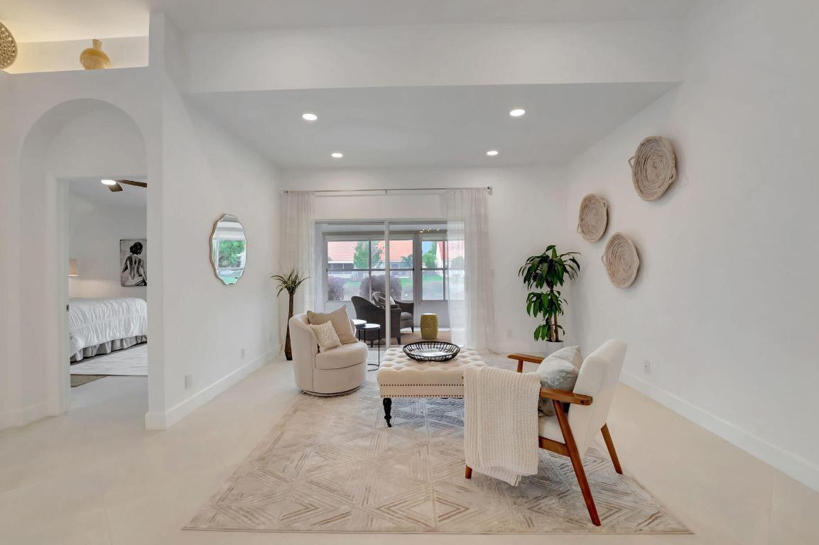 15465 Lake Magnolia Place, Delray Beach