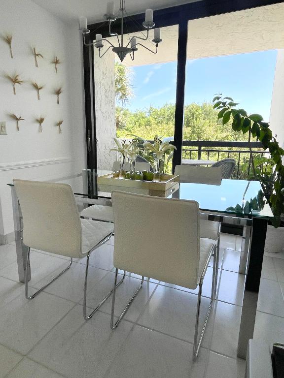 2001 N Ocean Boulevard 301, Boca Raton Unit: 301