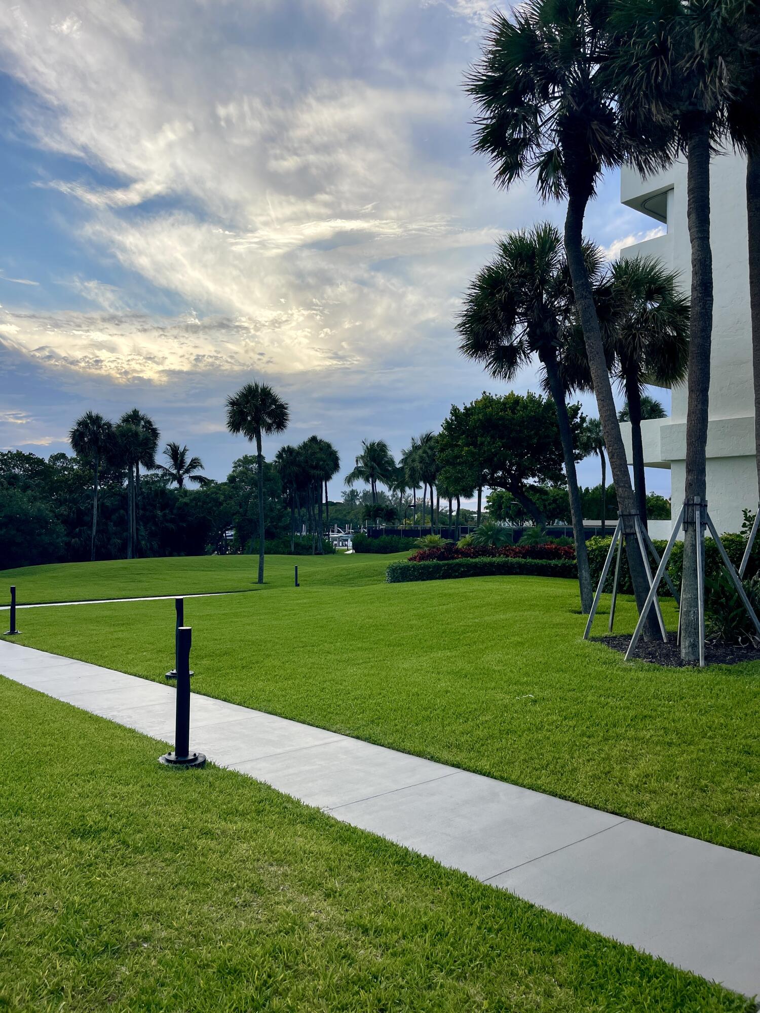 2001 N Ocean Boulevard 301, Boca Raton Unit: 301