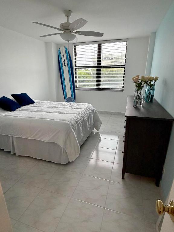 2001 N Ocean Boulevard 301, Boca Raton Unit: 301