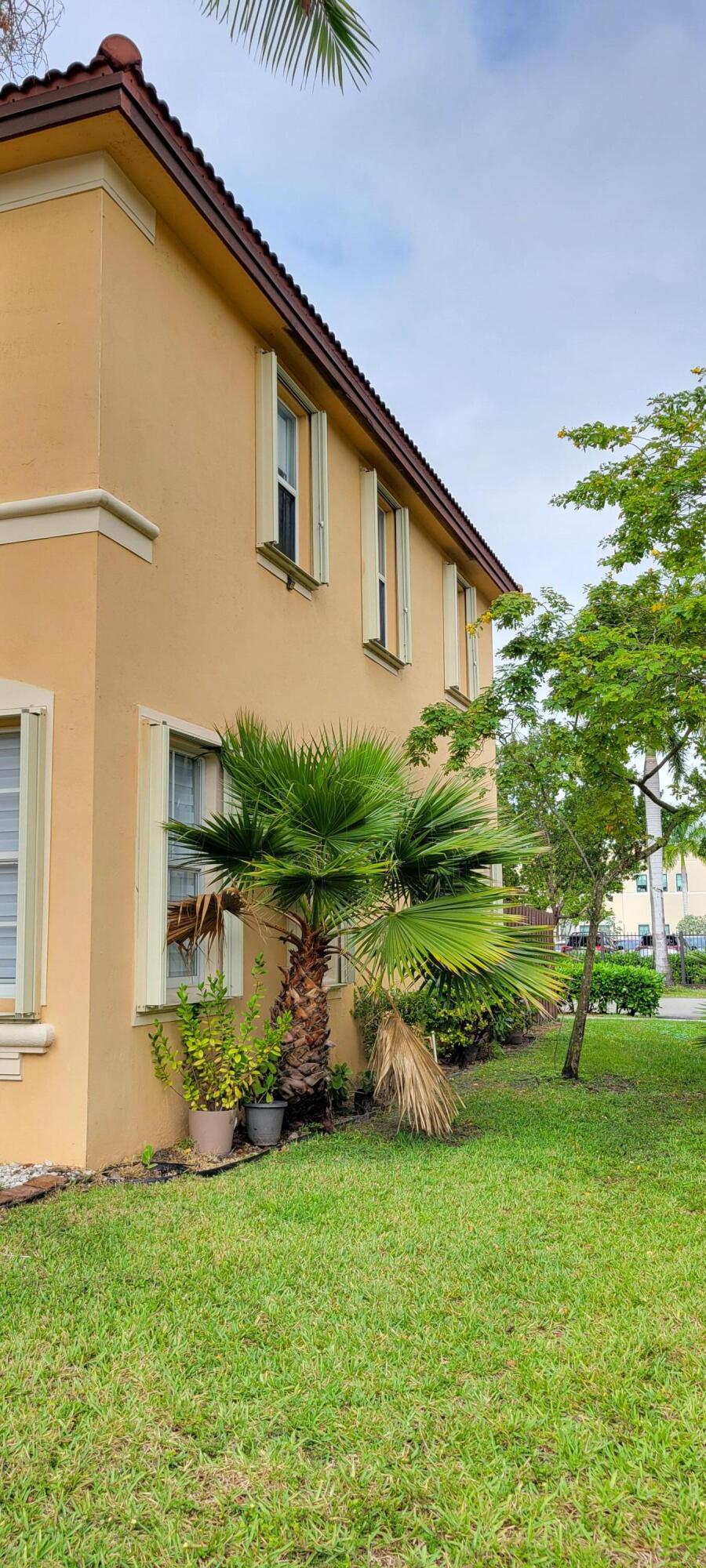 11357 NW 87th Lane, Doral