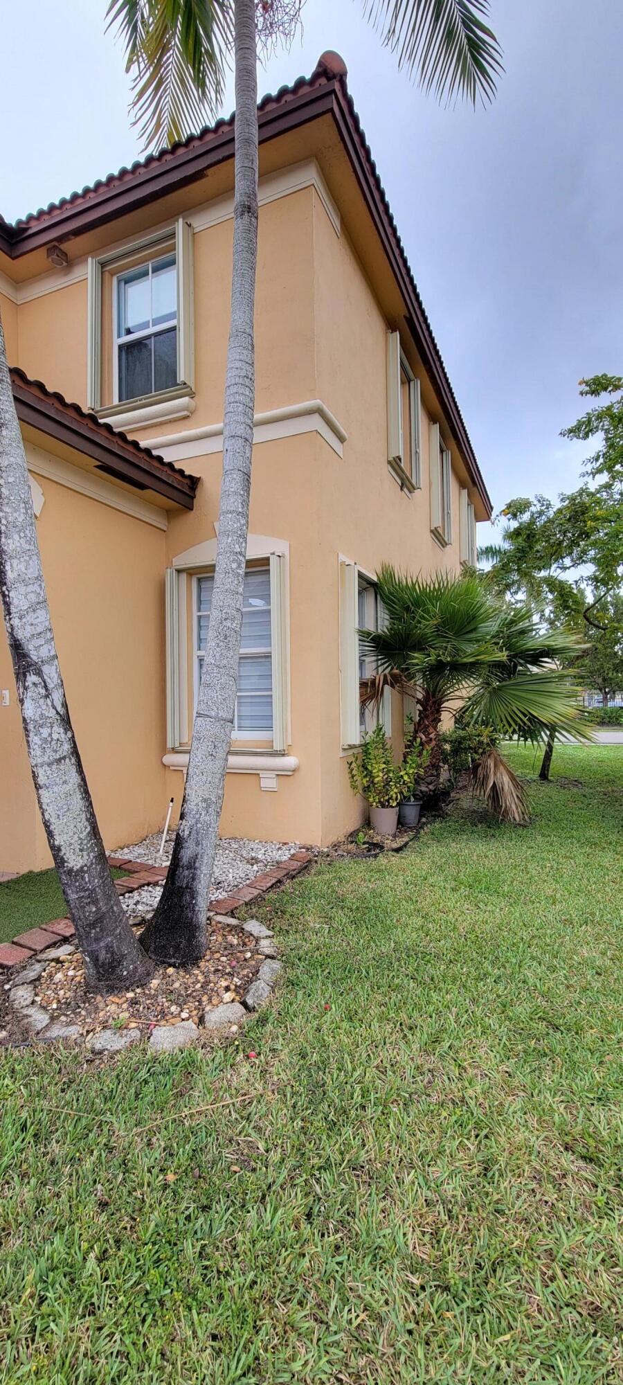 11357 NW 87th Lane, Doral
