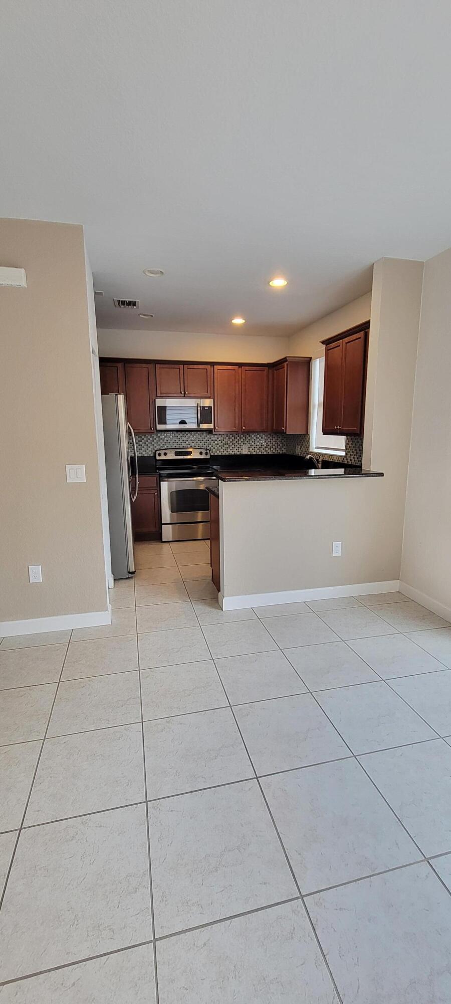 11357 NW 87th Lane, Doral