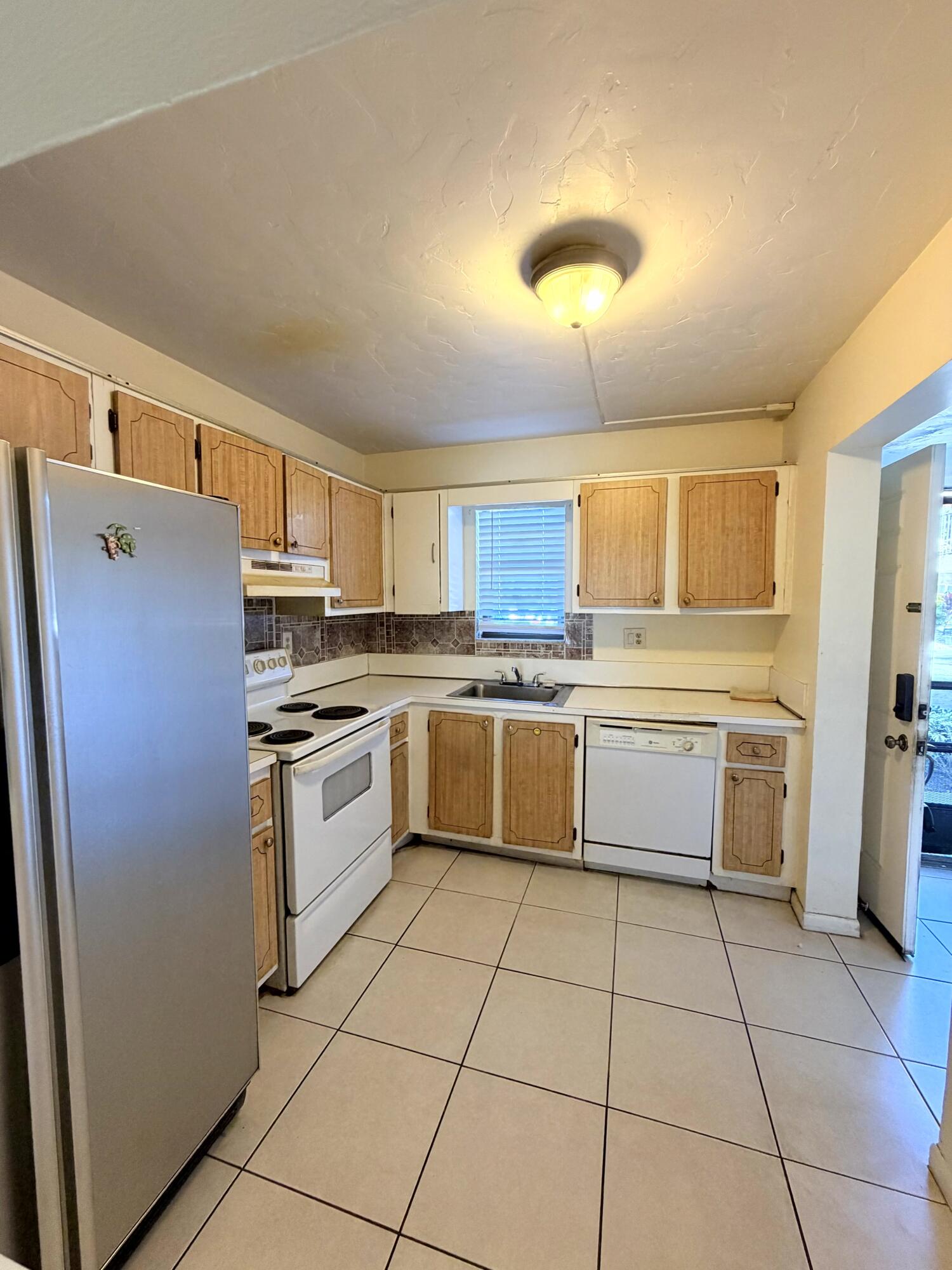 9300 SW 8th Street 107