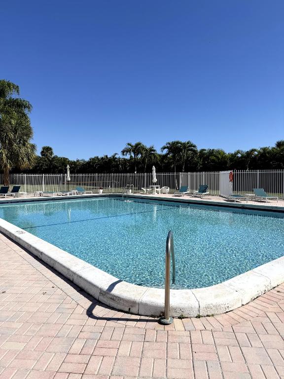 9300 SW 8th Street 107