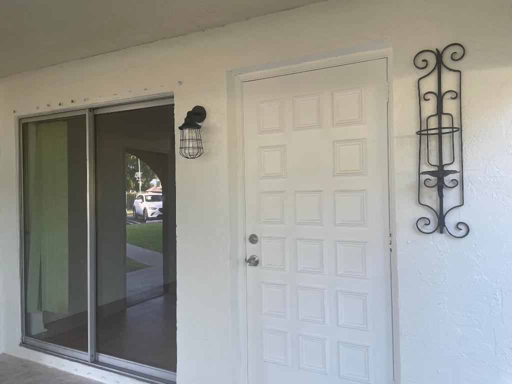 5773 La Pinata Boulevard D-1