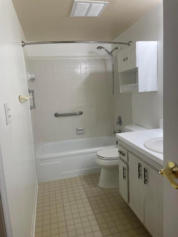 5773 La Pinata Boulevard D-1