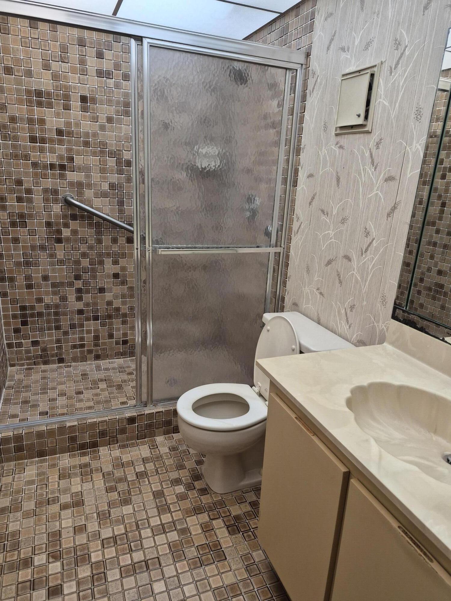 15108 Ashland Drive 195