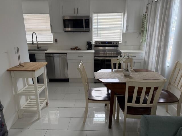 1015 S K Street 1 - Front Unit