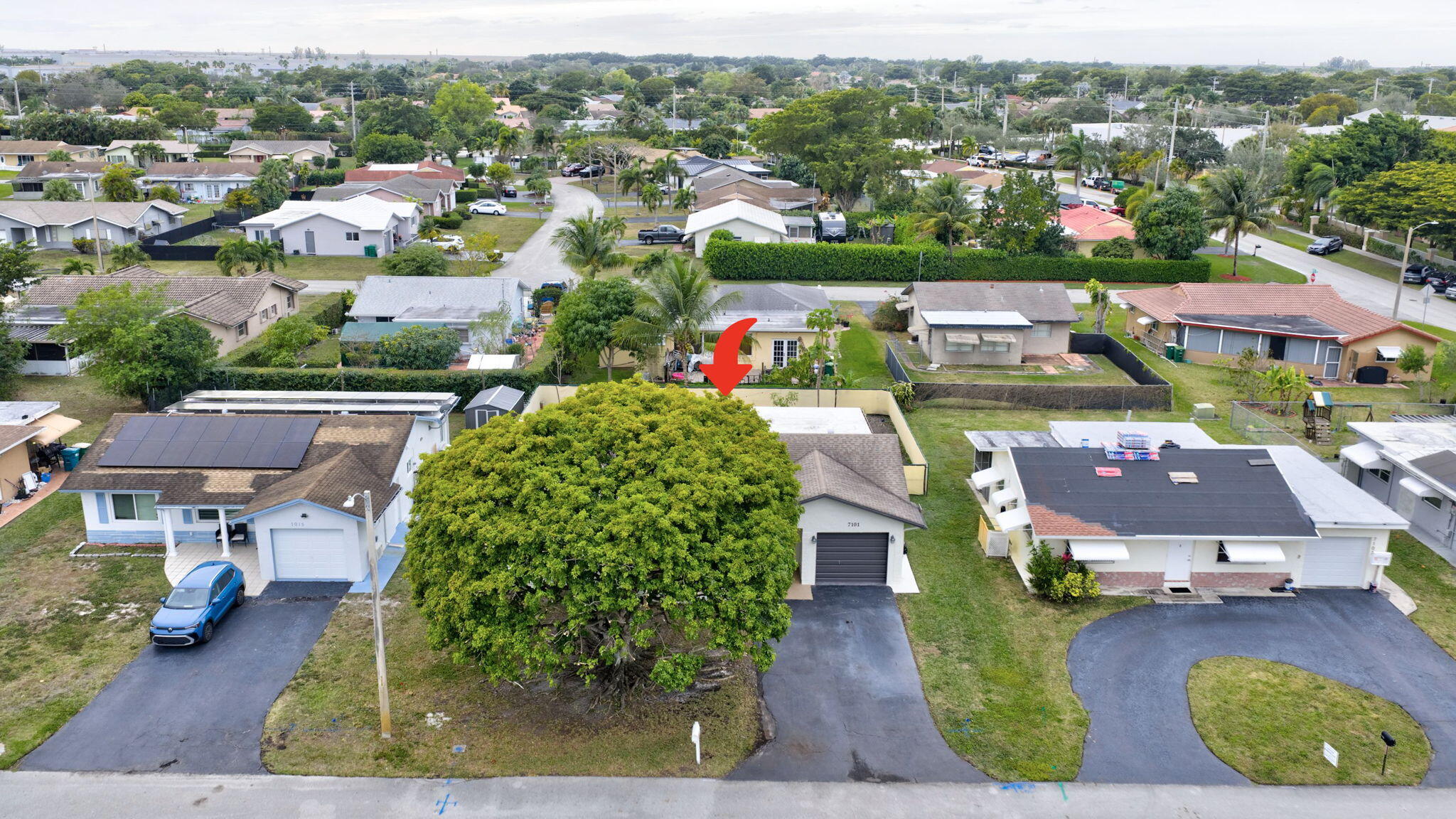 7101 NW 98th Terrace