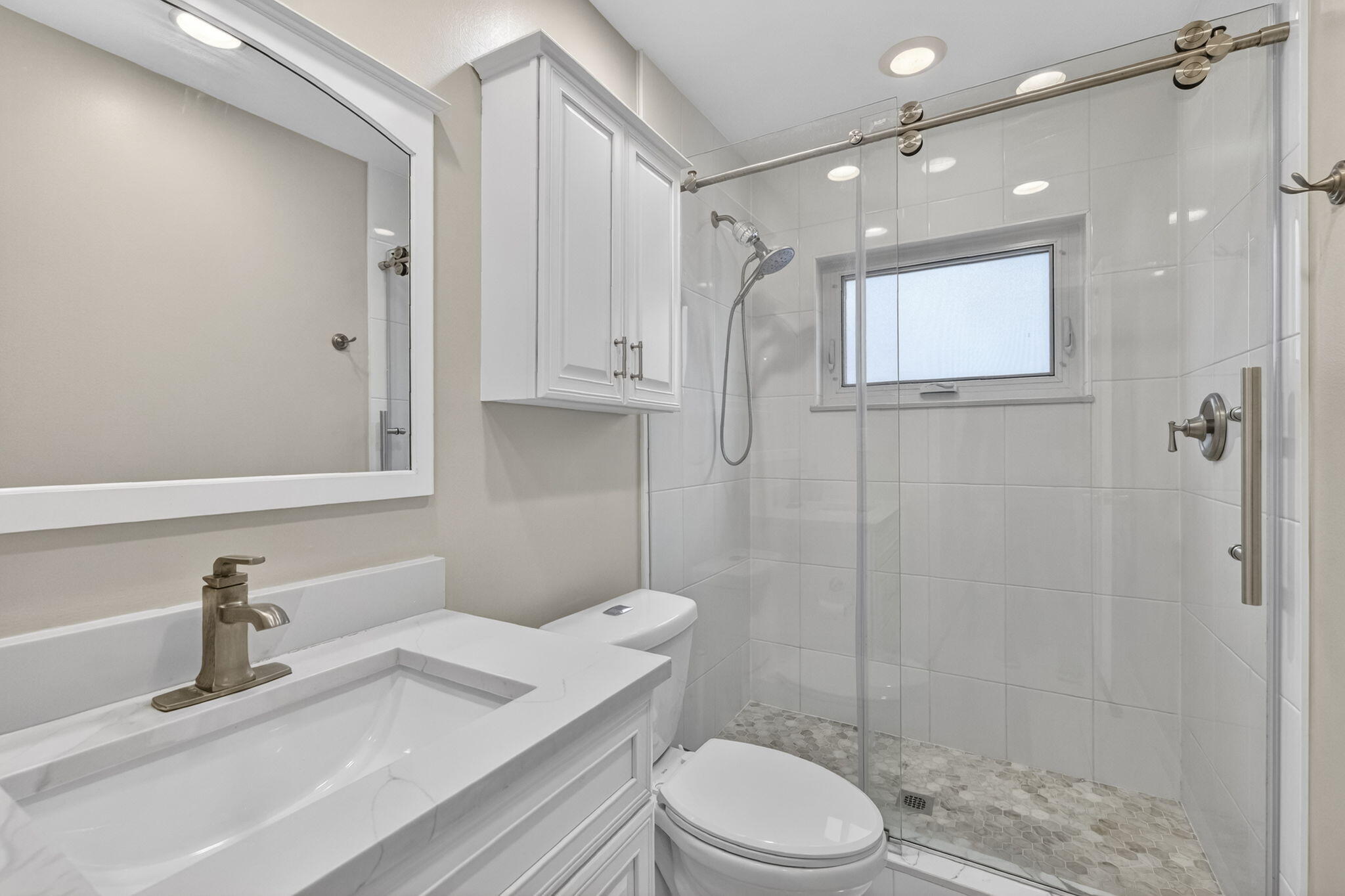 7101 NW 98th Terrace