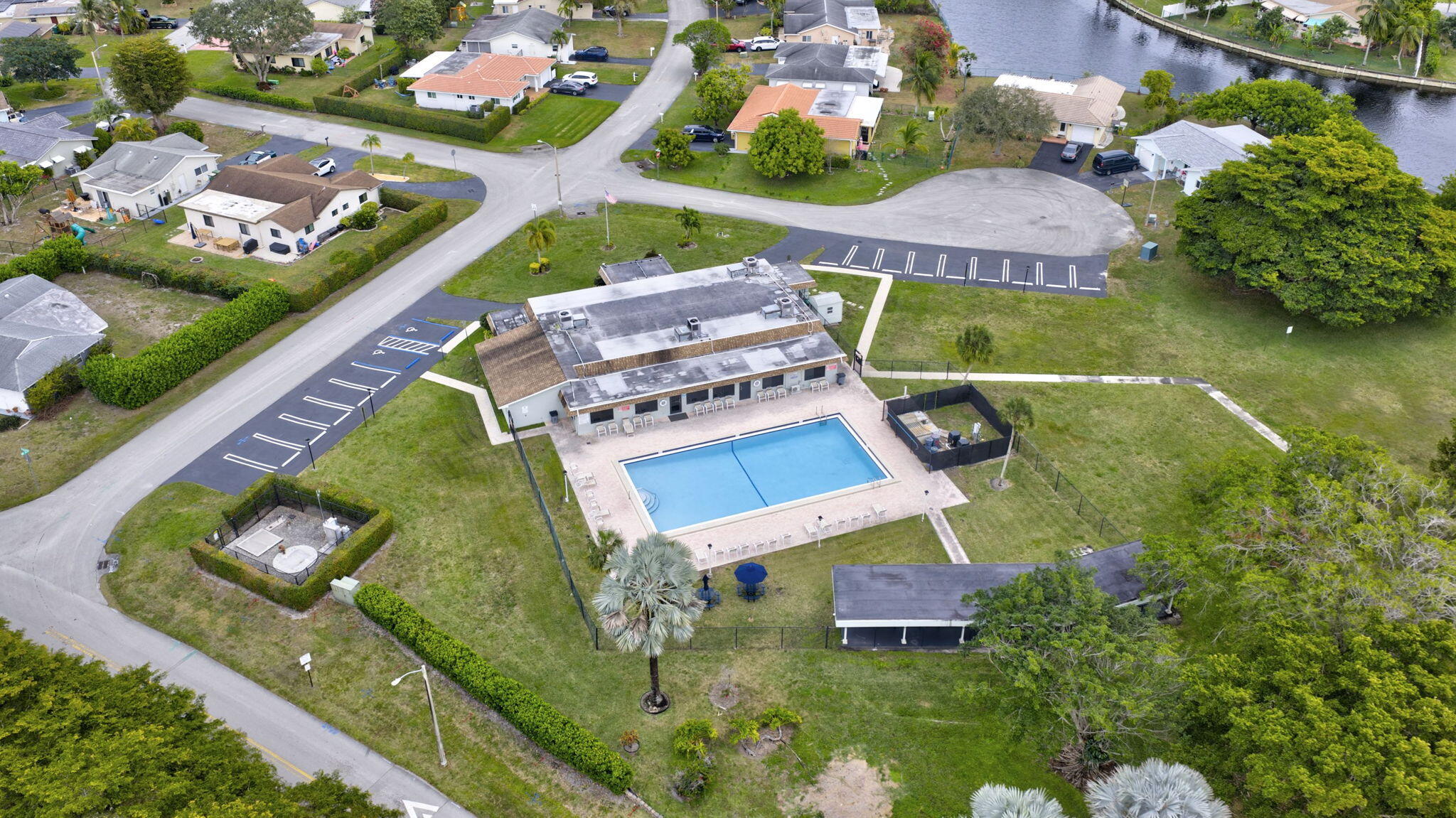 7101 NW 98th Terrace