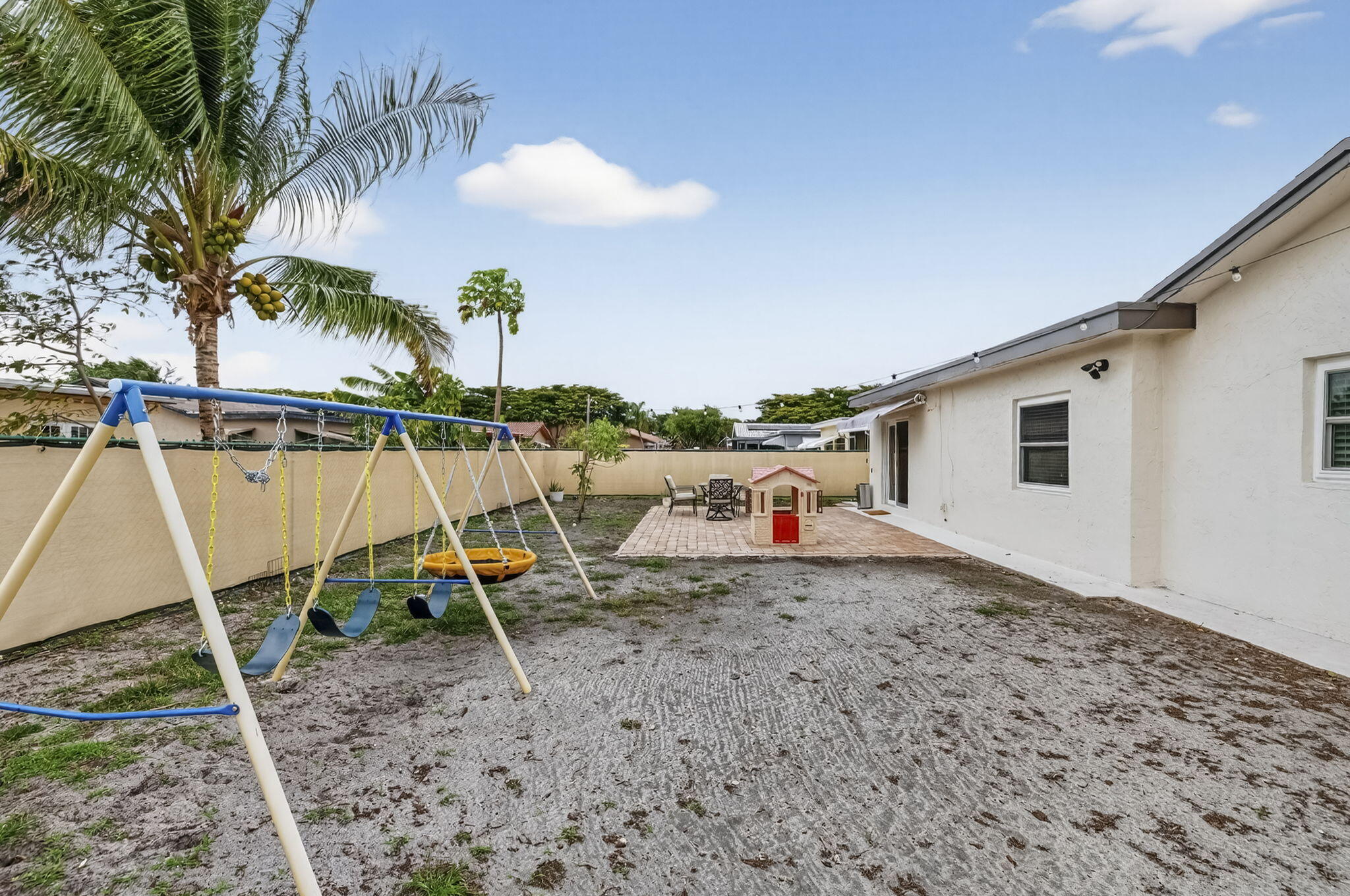 7101 NW 98th Terrace