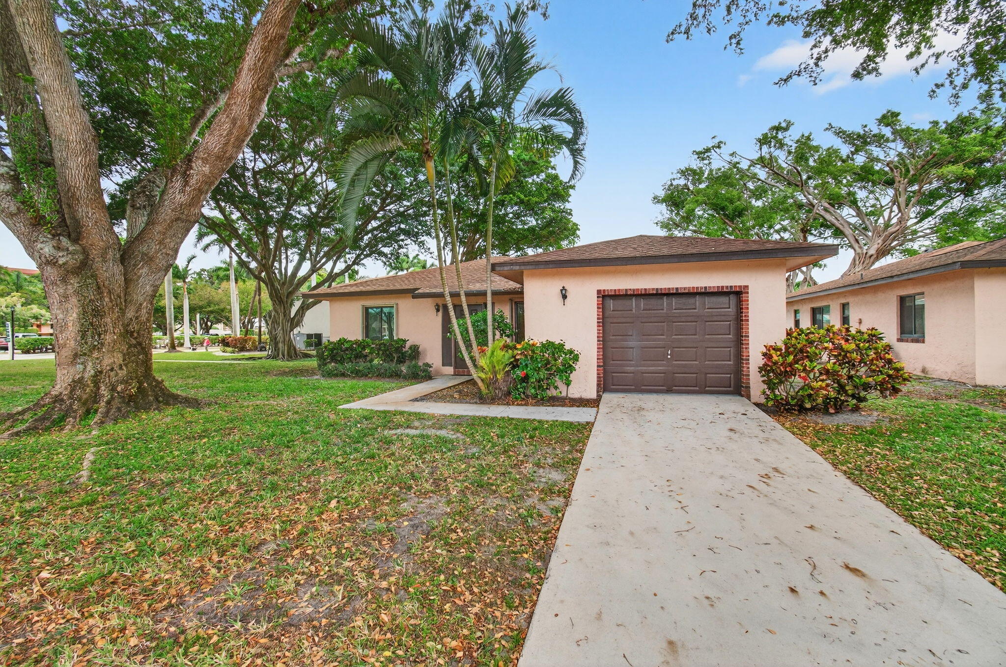 14584 Bonaire Boulevard