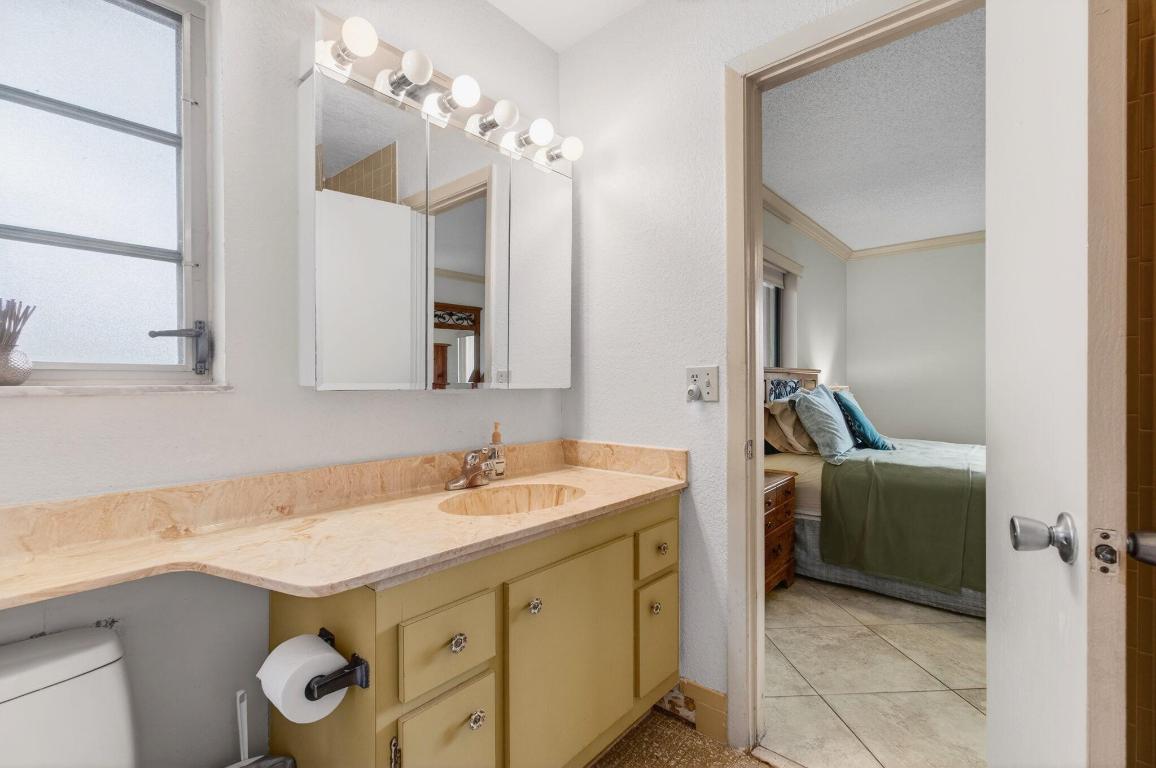 14584 Bonaire Boulevard