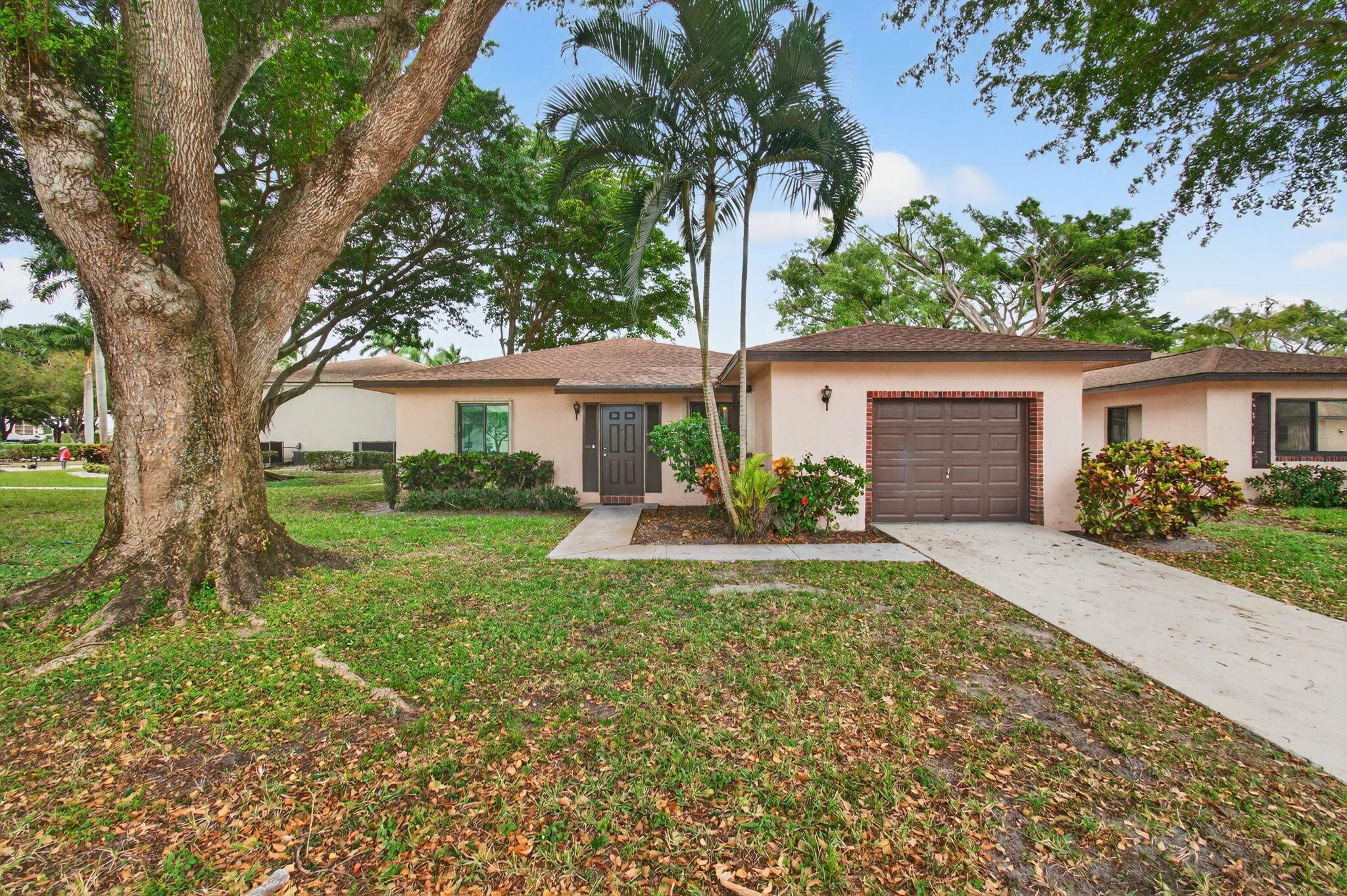 14584 Bonaire Boulevard