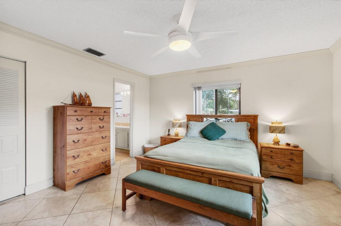 14584 Bonaire Boulevard