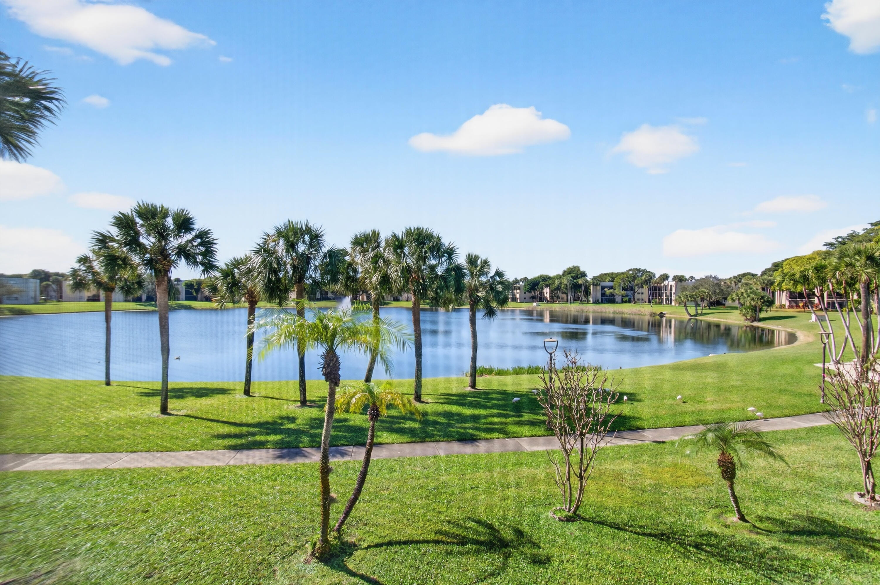 5130 Las Verdes Circle 207