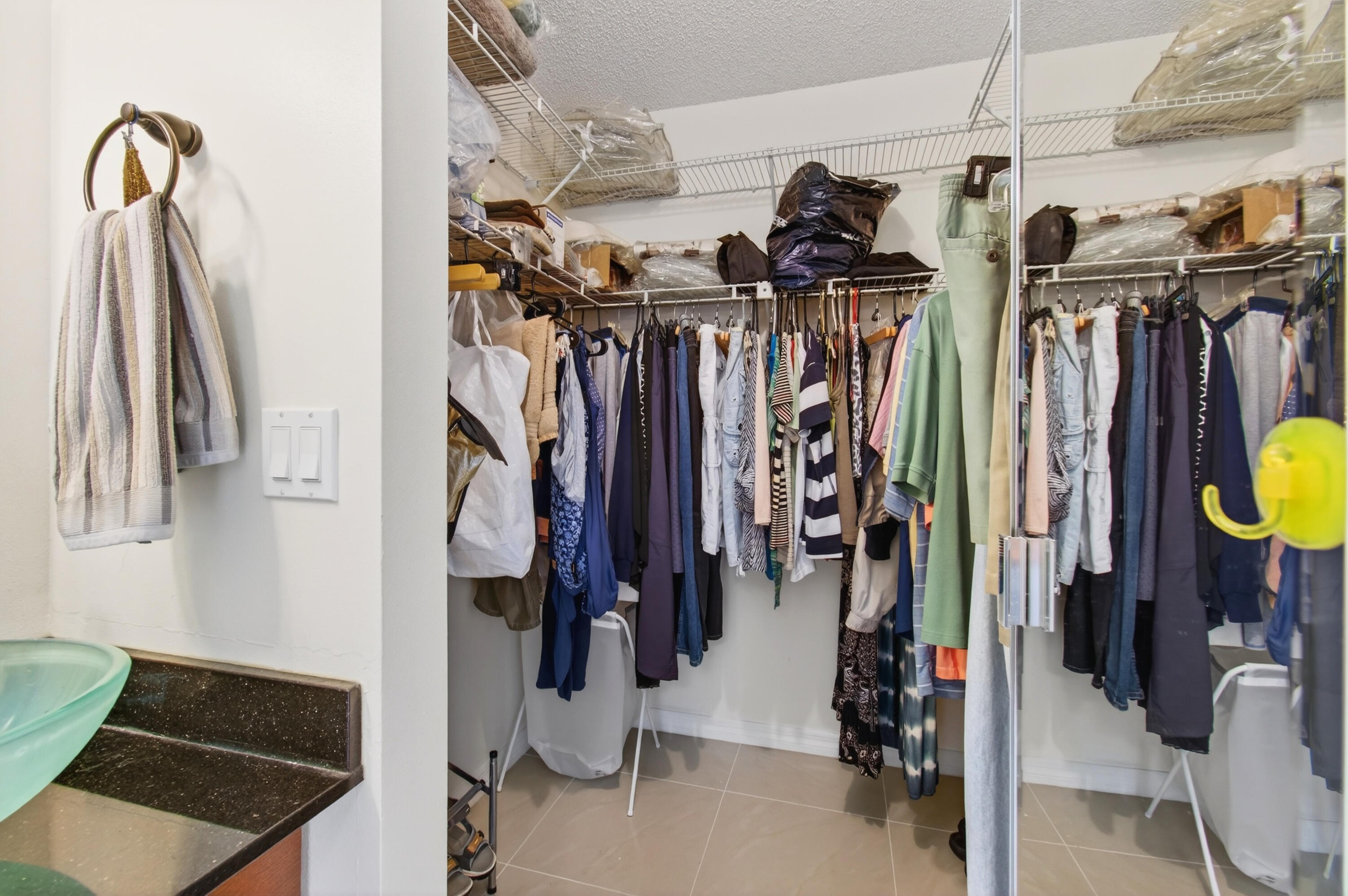 5130 Las Verdes Circle 207