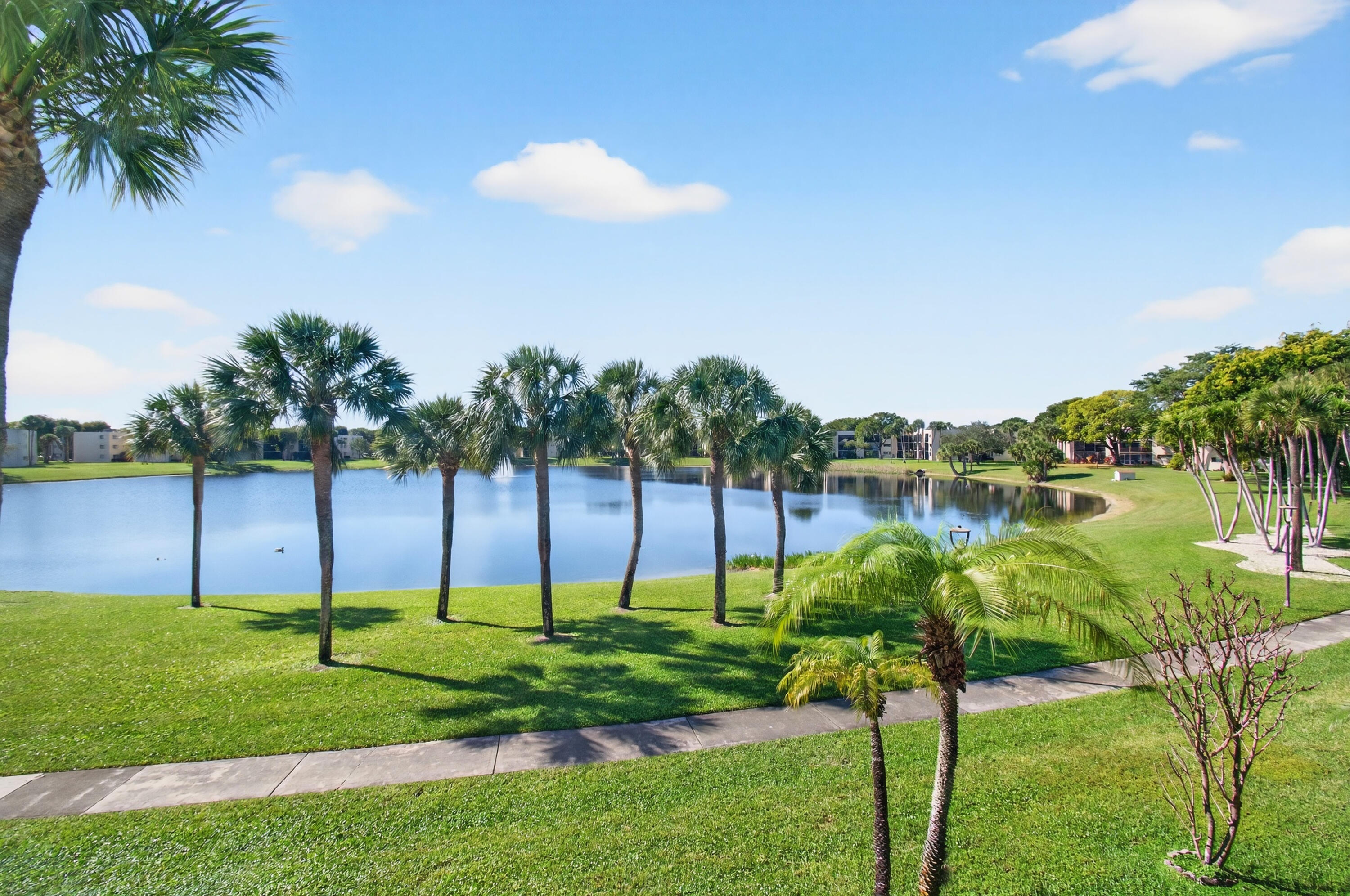 5130 Las Verdes Circle 207