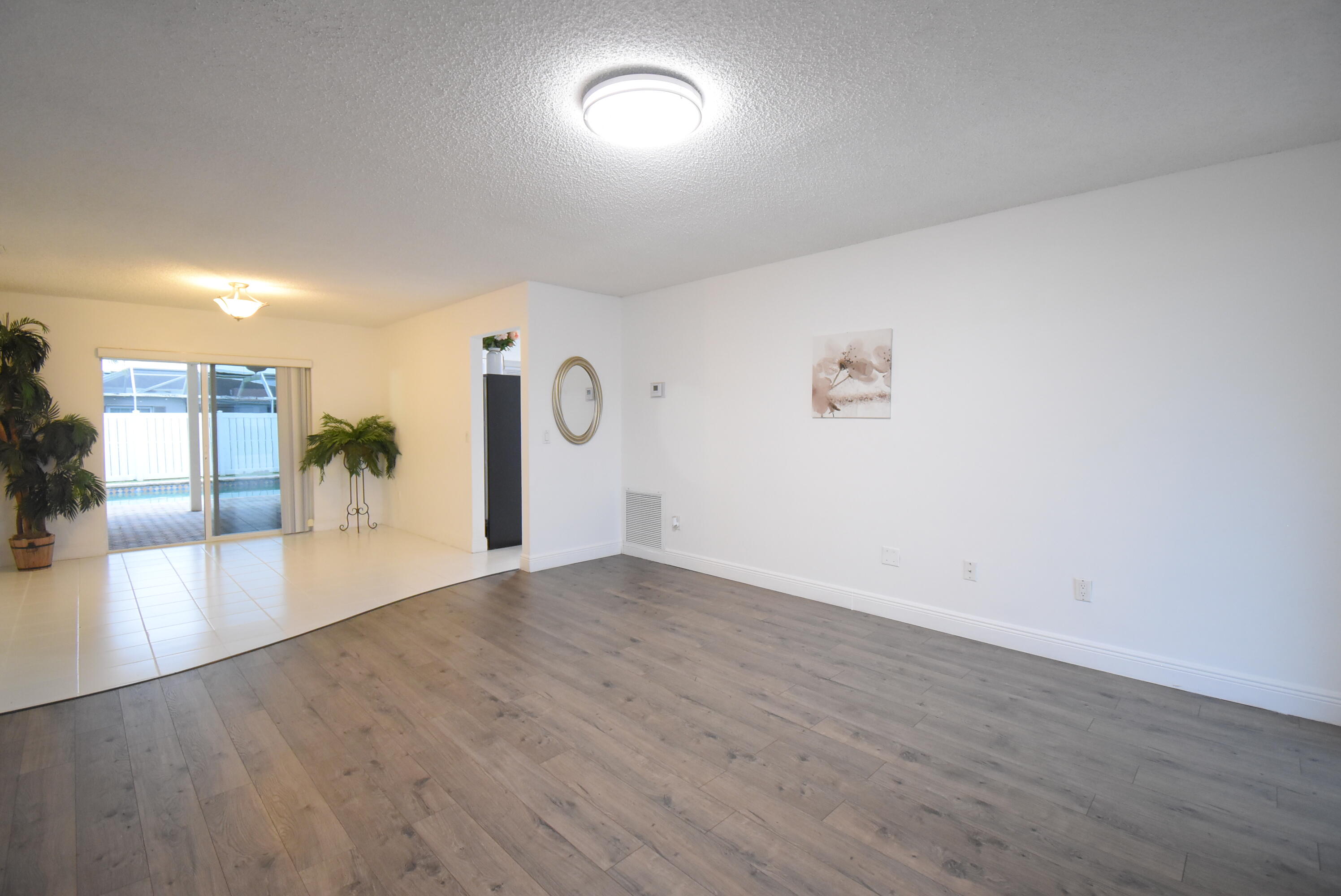 22465 Labrador Street