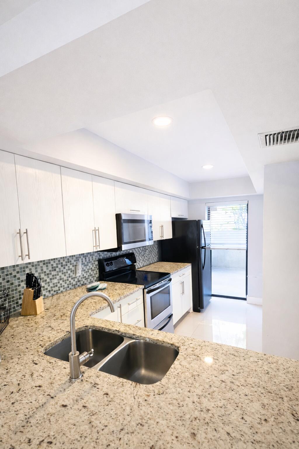 11596 NW 45th Street 4