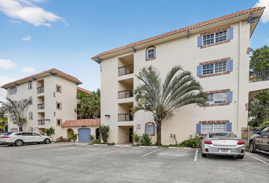 650 Tennis Club Drive 311