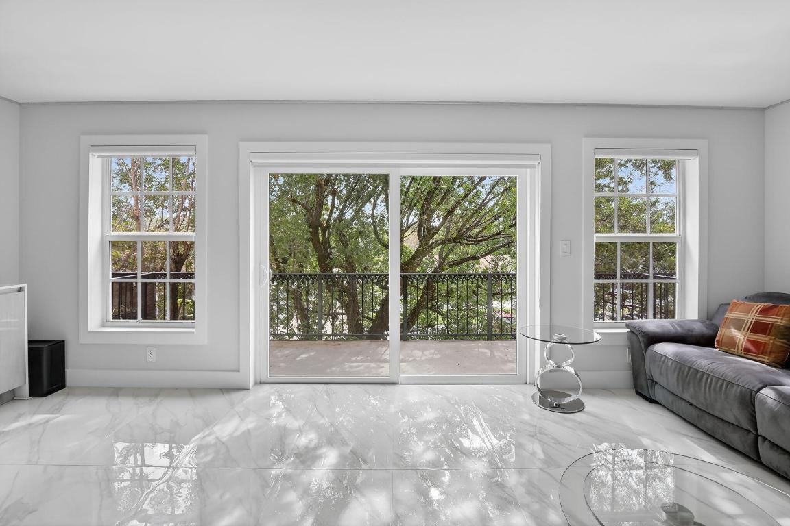 650 Tennis Club Drive 311