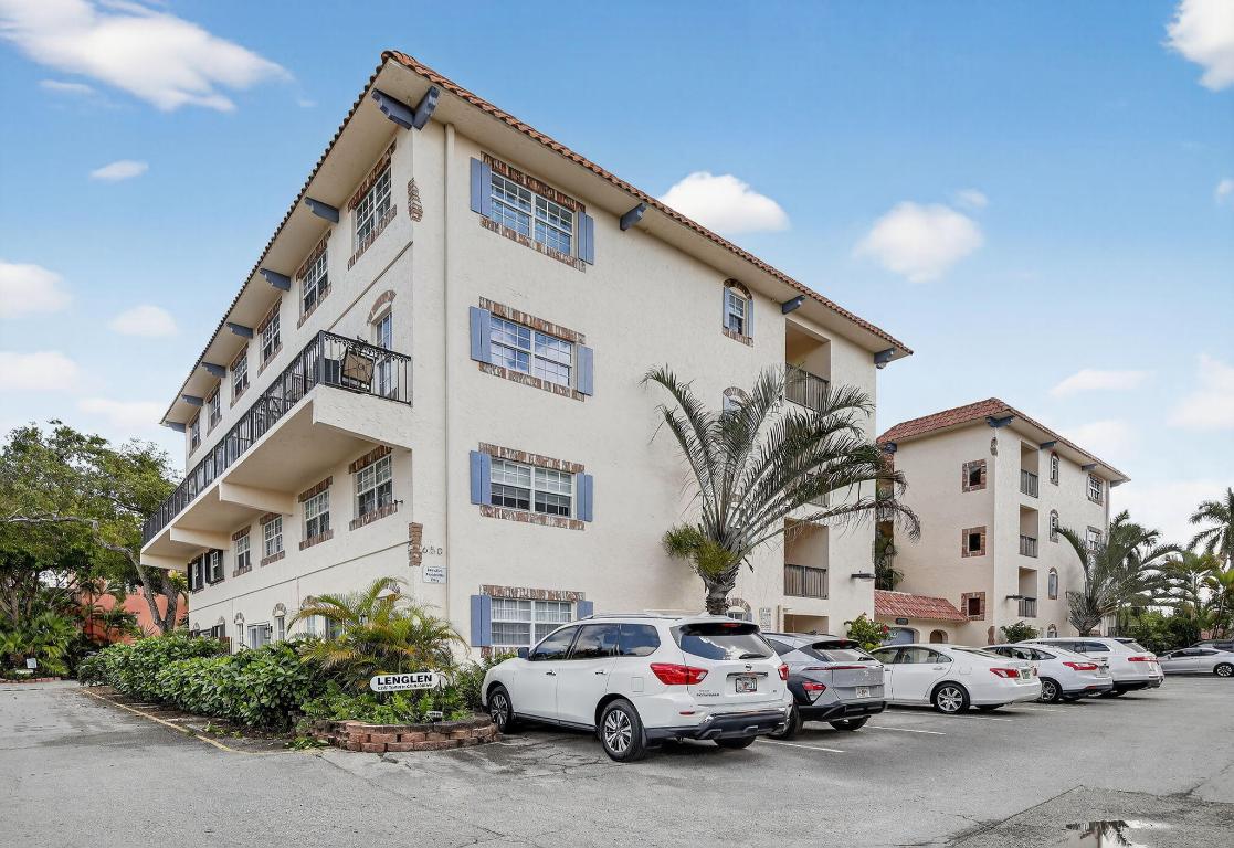 650 Tennis Club Drive 311