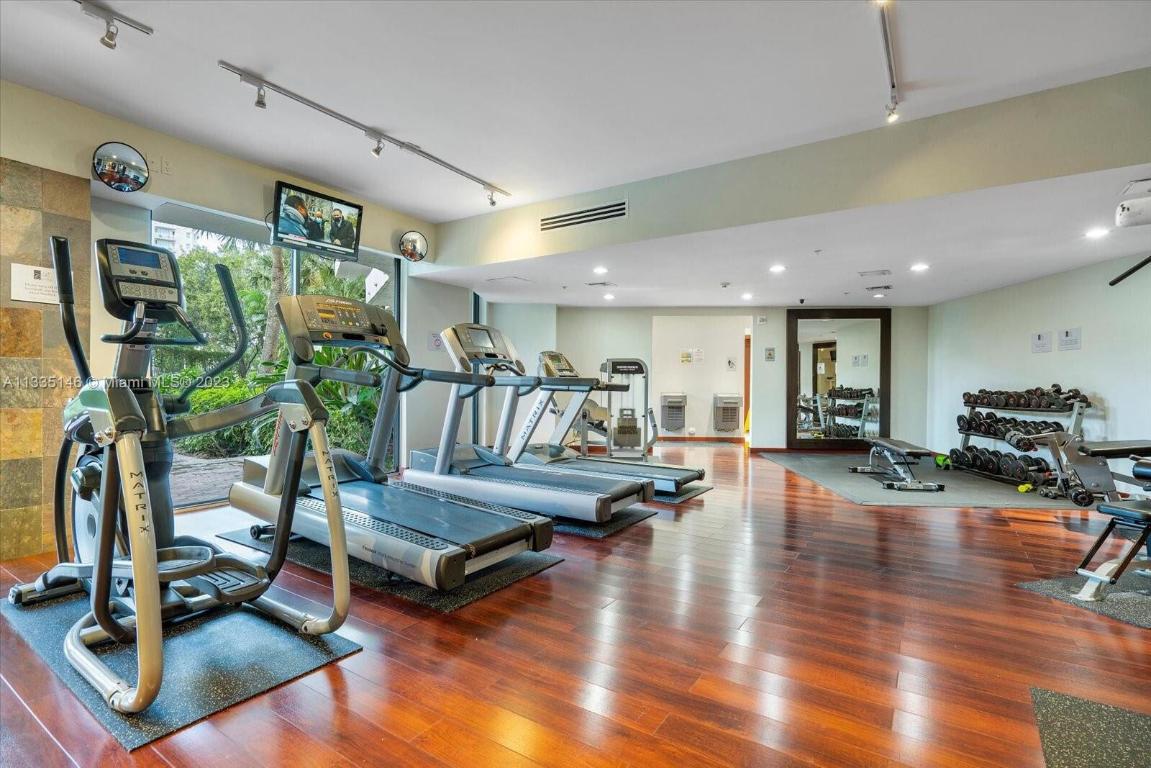 3300 NE 192 Street 1108