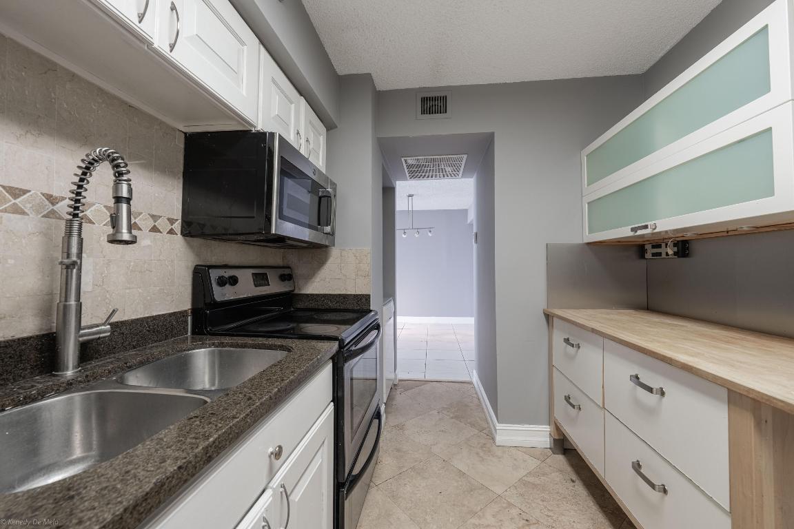 3300 NE 192 Street 1108