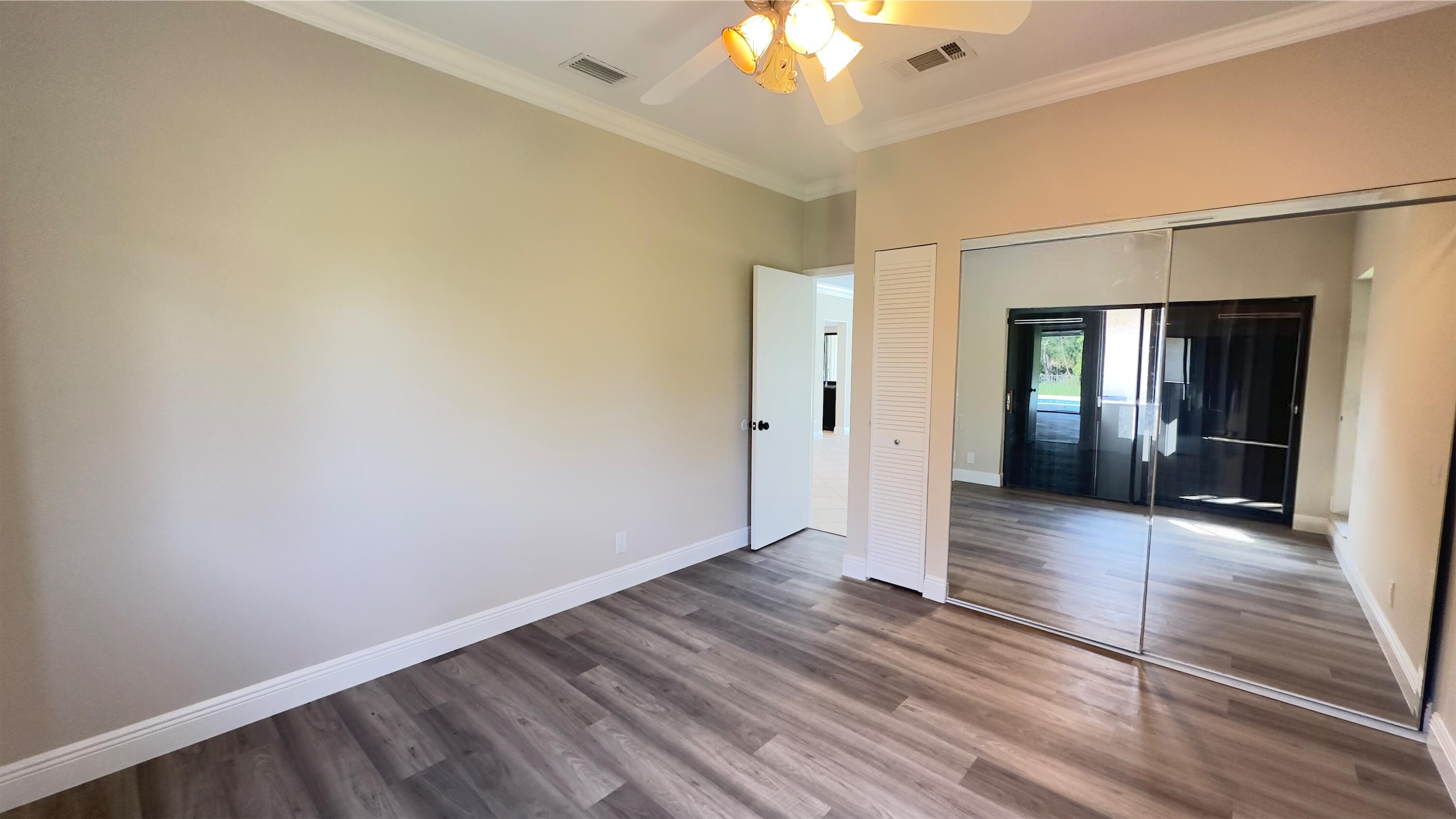 11330 Timberlodge Terrace