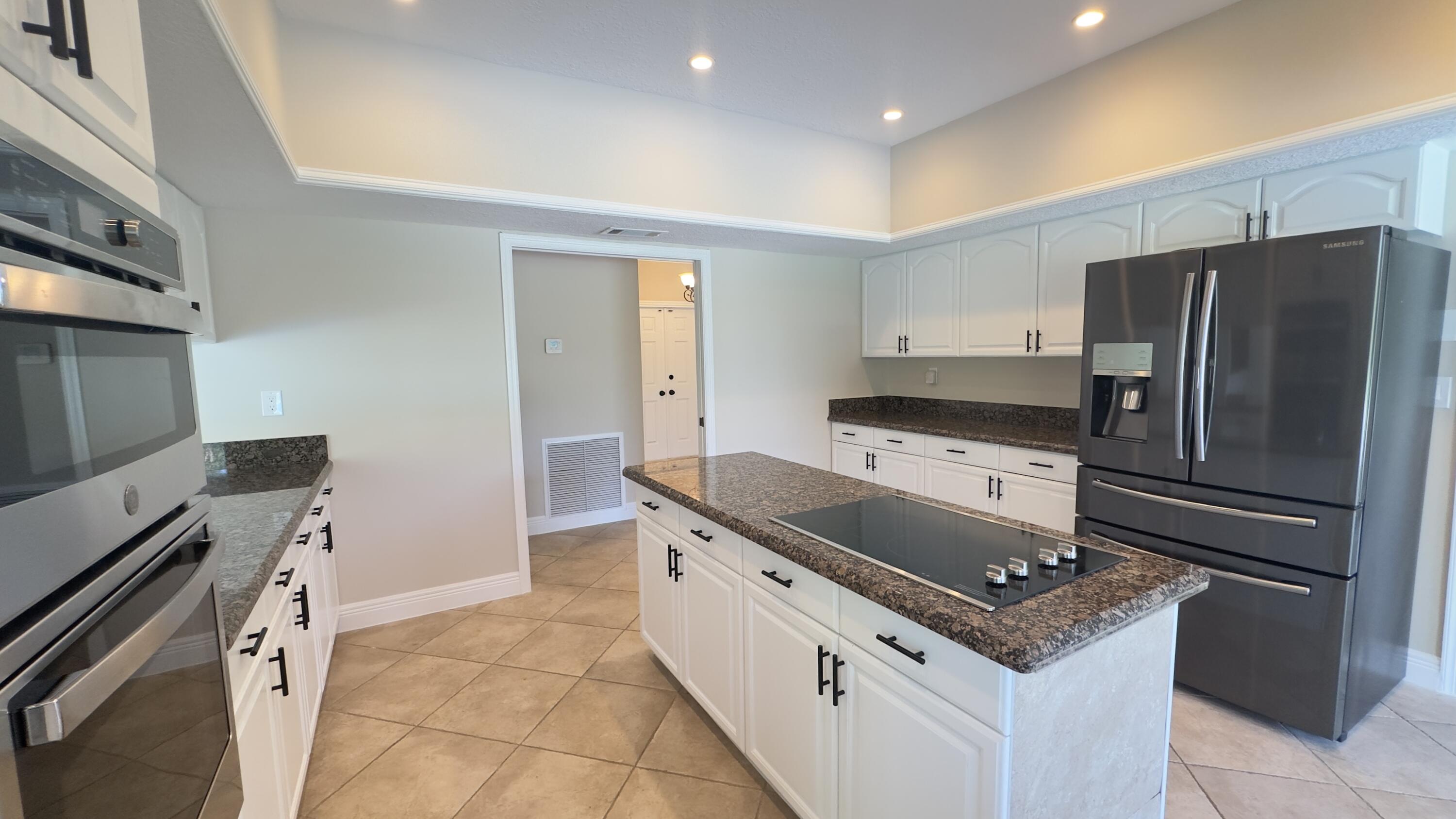 11330 Timberlodge Terrace