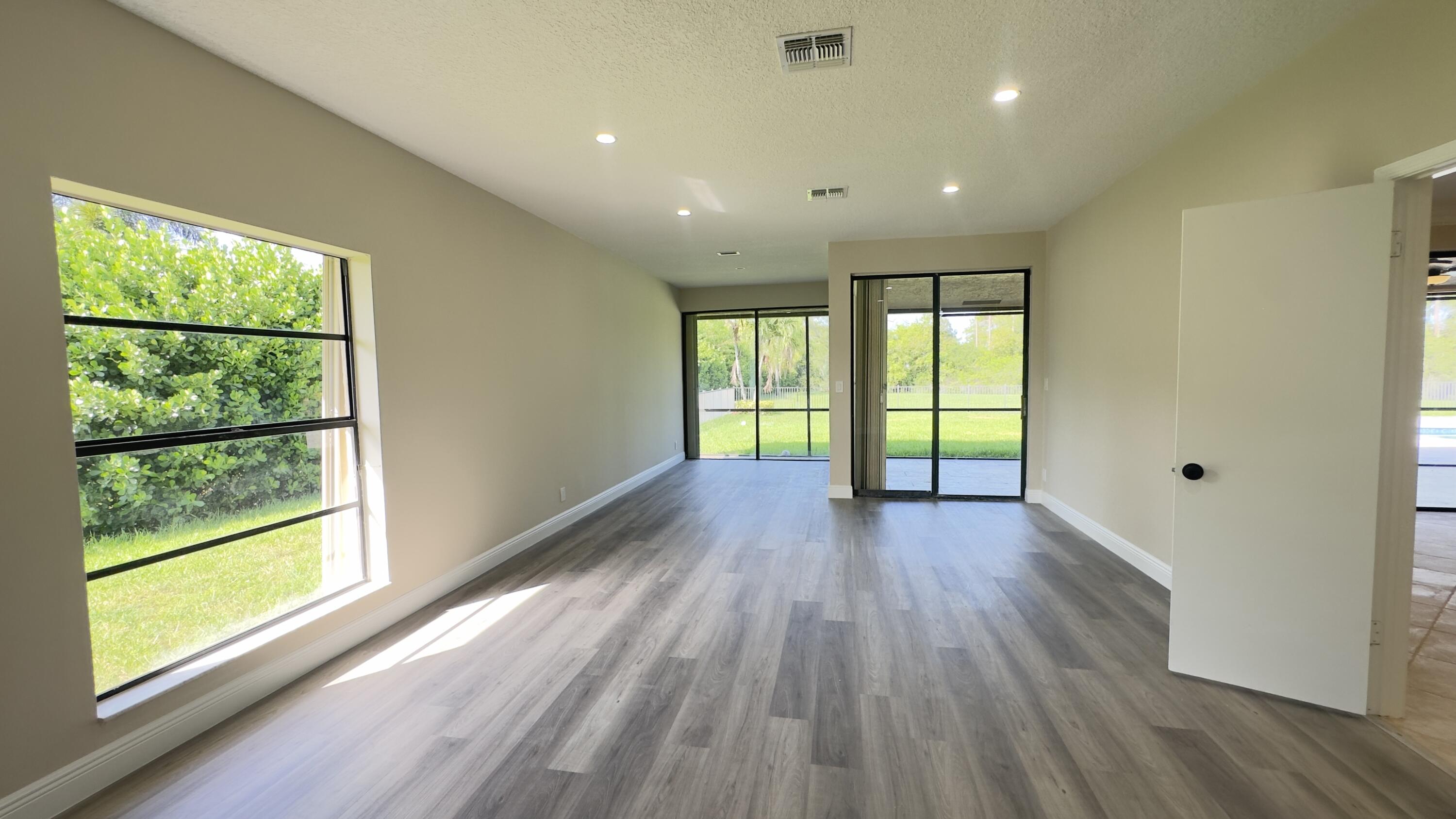 11330 Timberlodge Terrace
