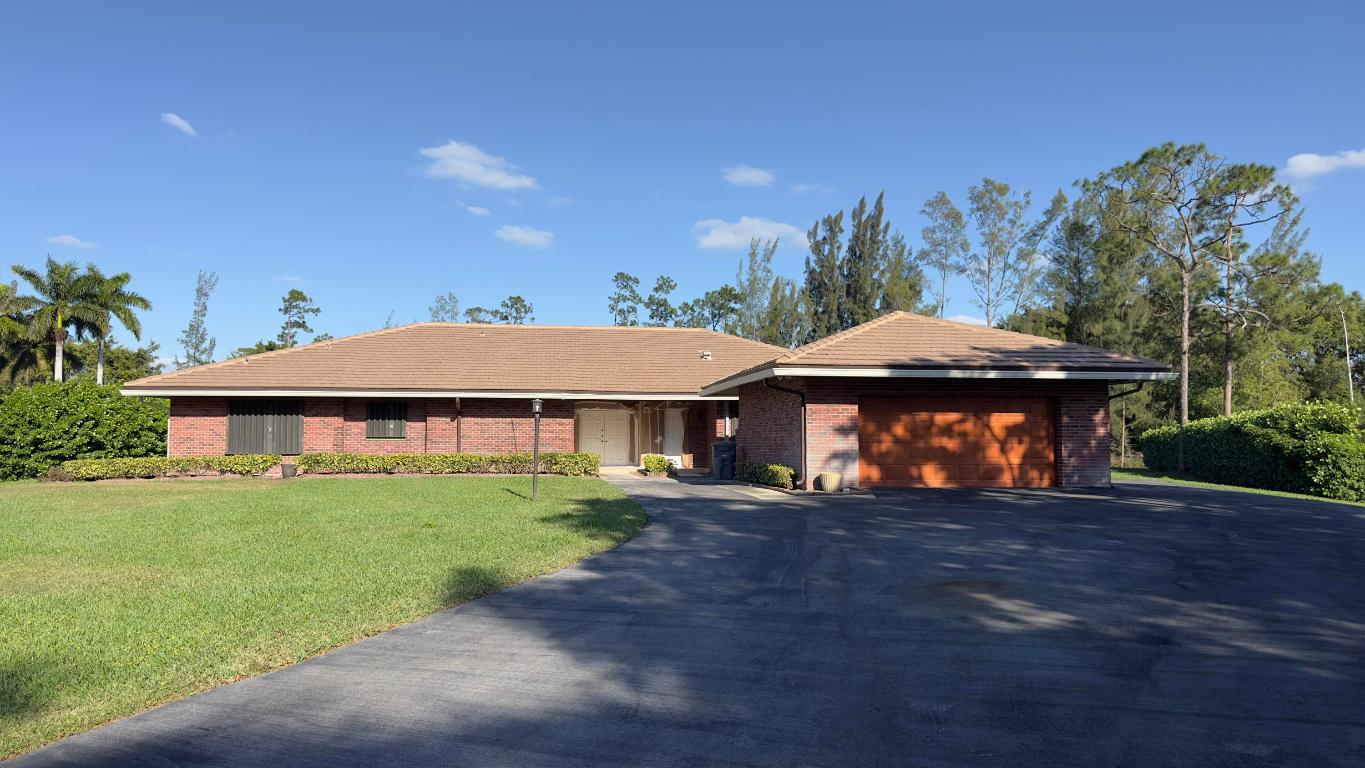 11330 Timberlodge Terrace