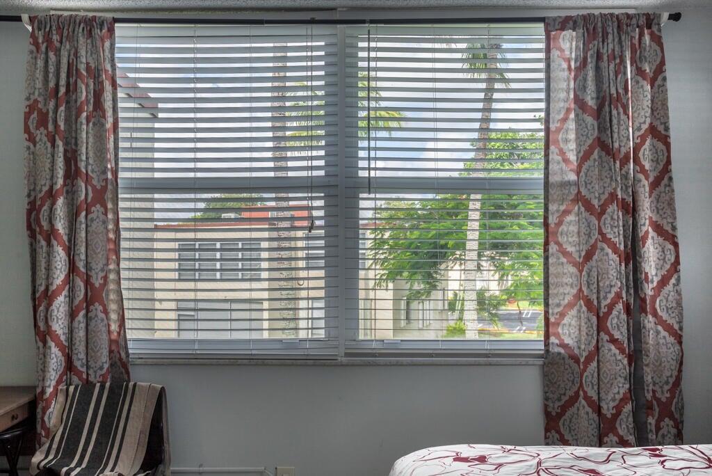 8 Willowbrook Lane 208