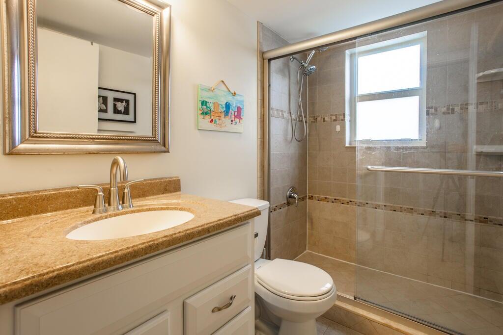 8 Willowbrook Lane 208