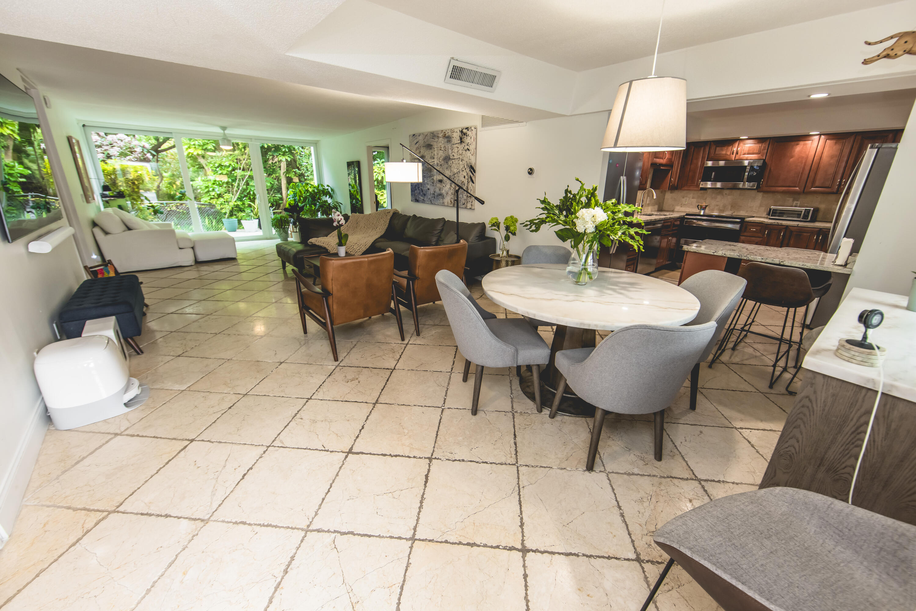 501 SW 11th Place 101