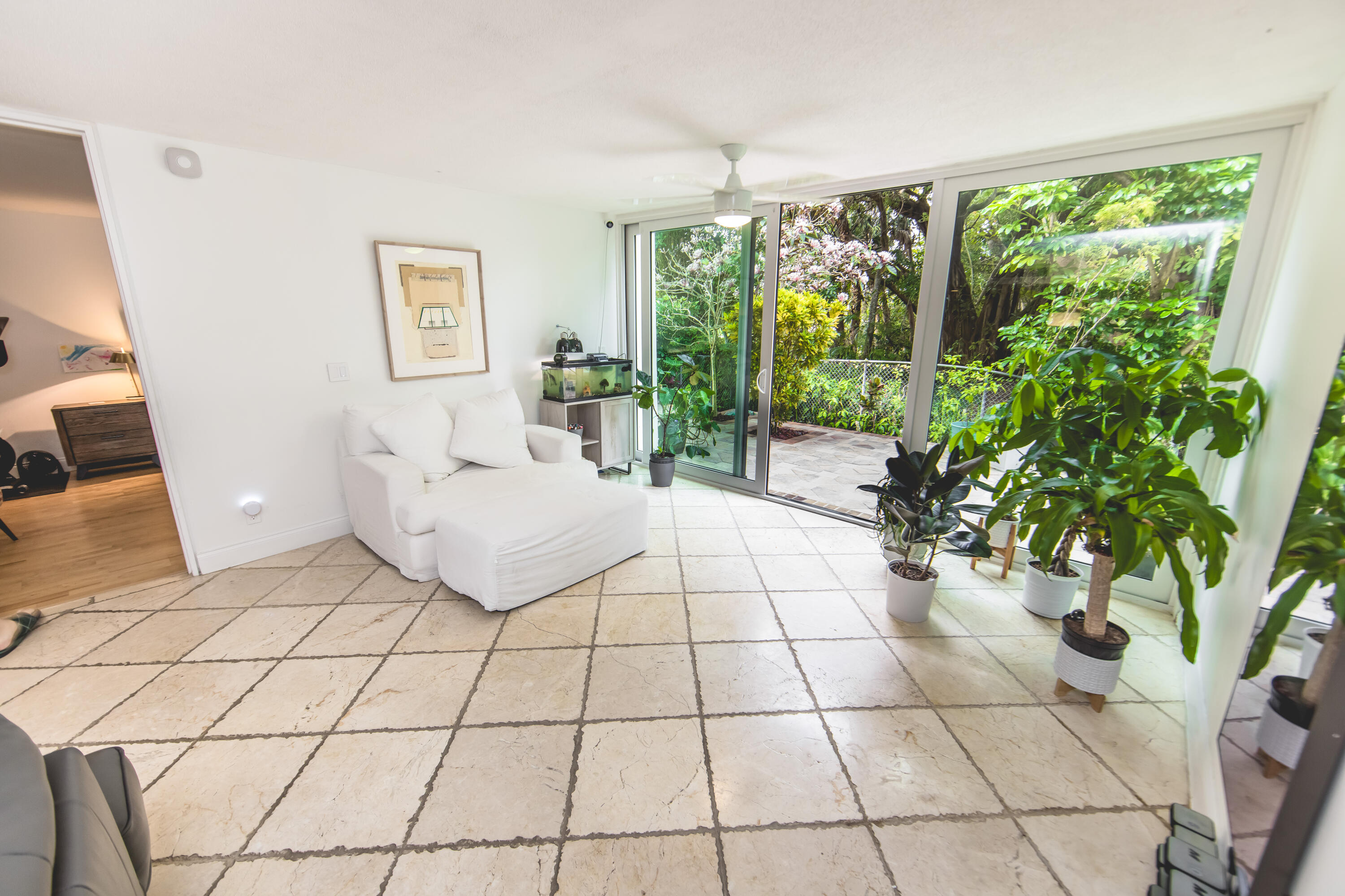 501 SW 11th Place 101