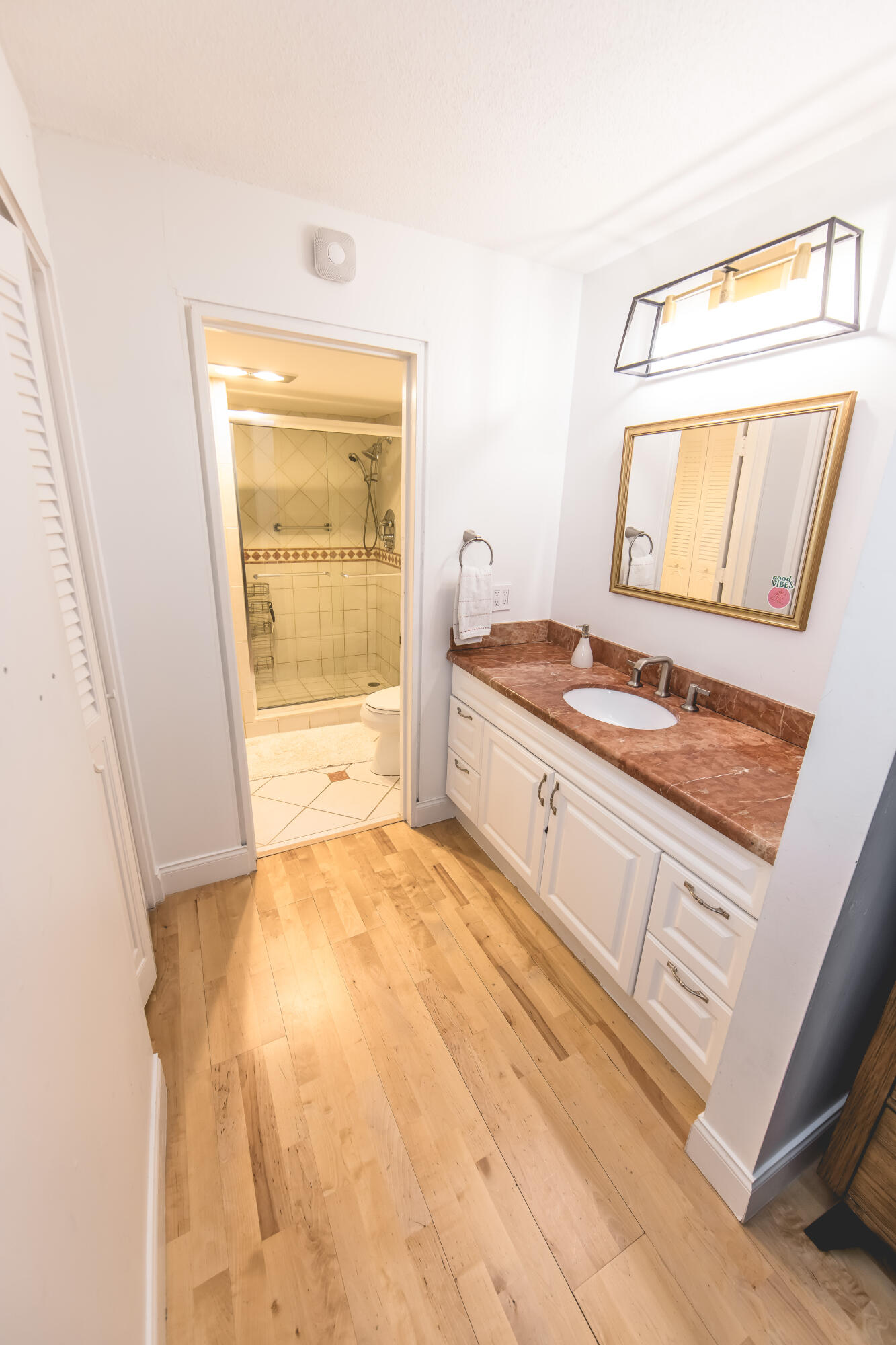 501 SW 11th Place 101