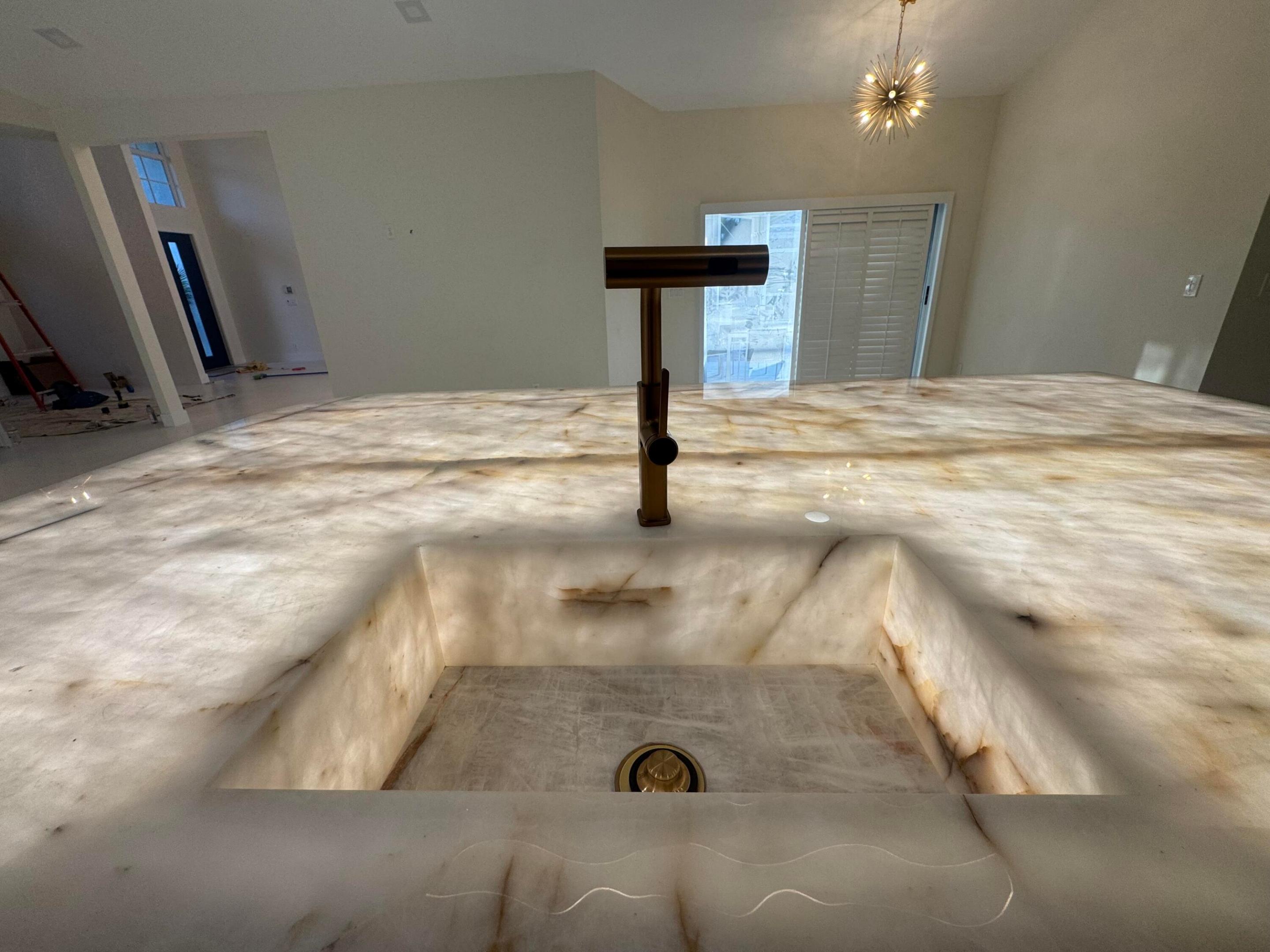 7686 La Corniche Circle