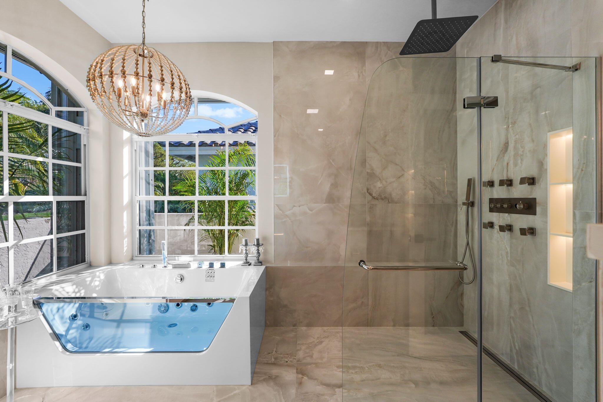 7686 La Corniche Circle