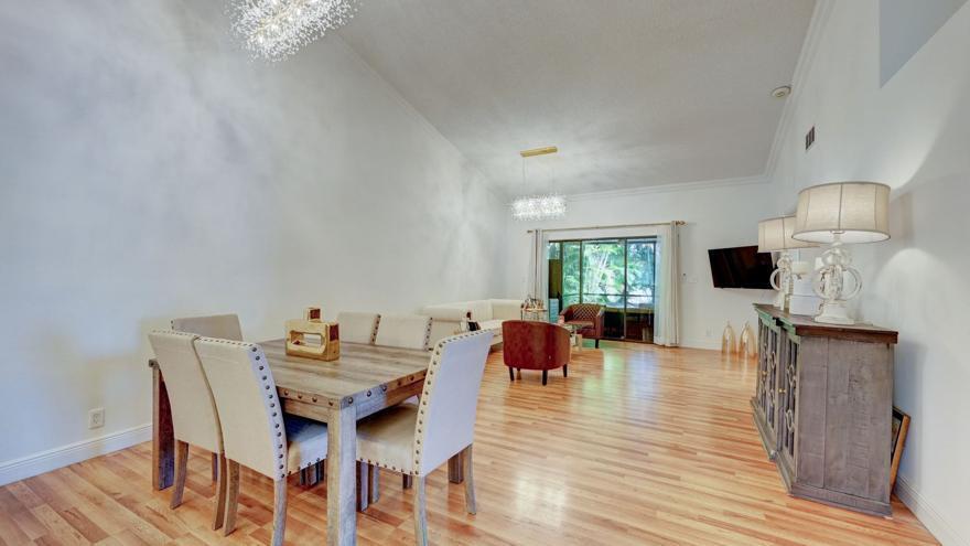 6660 Canary Palm Circle