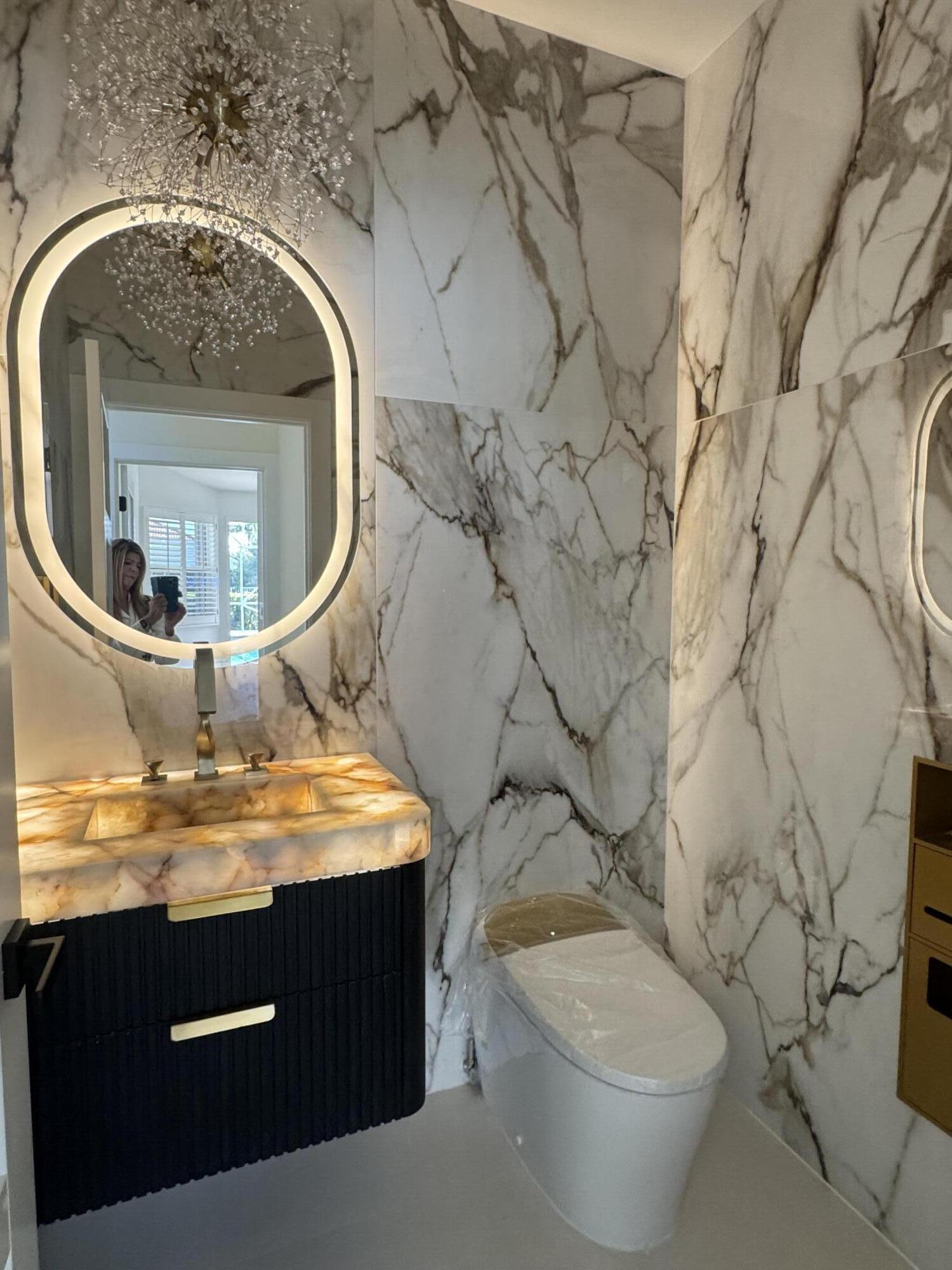 7686 La Corniche Circle