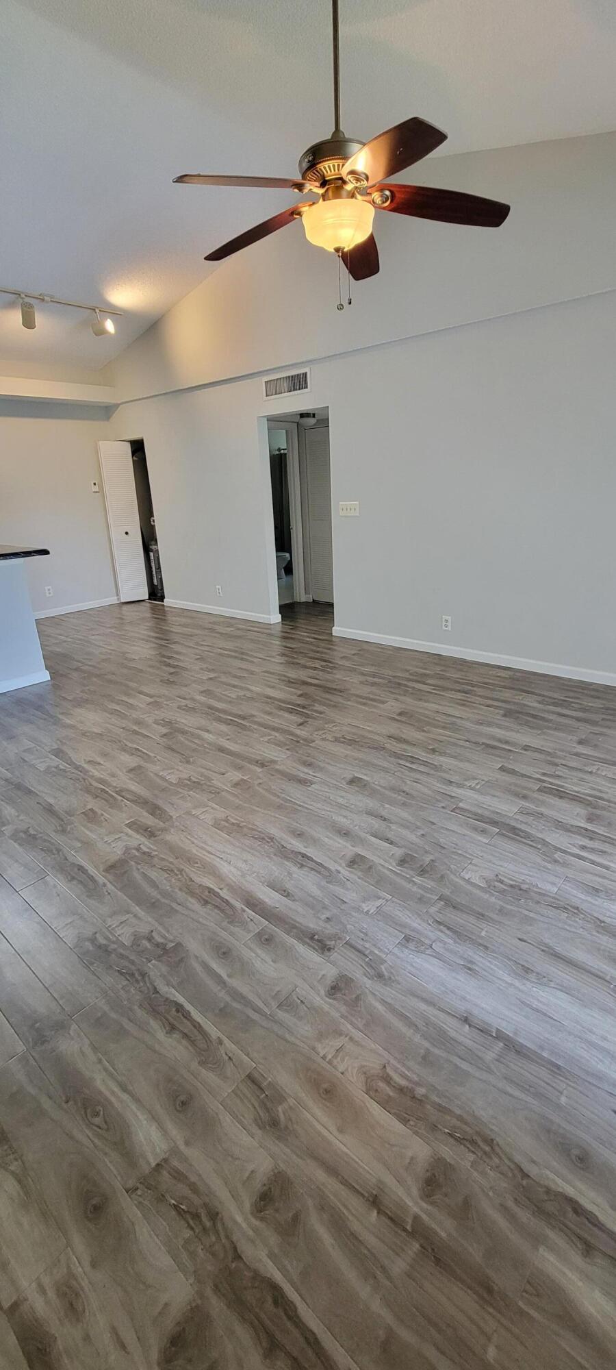 611 Lyons Road 8202