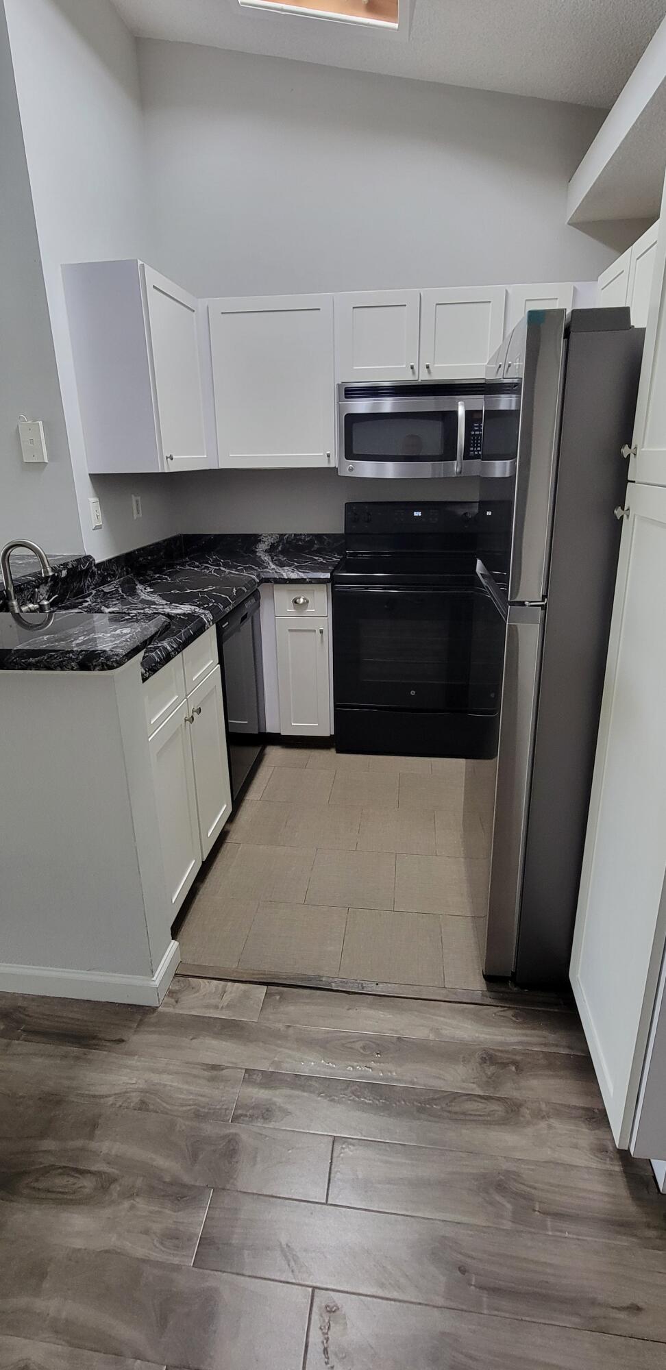 611 Lyons Road 8202