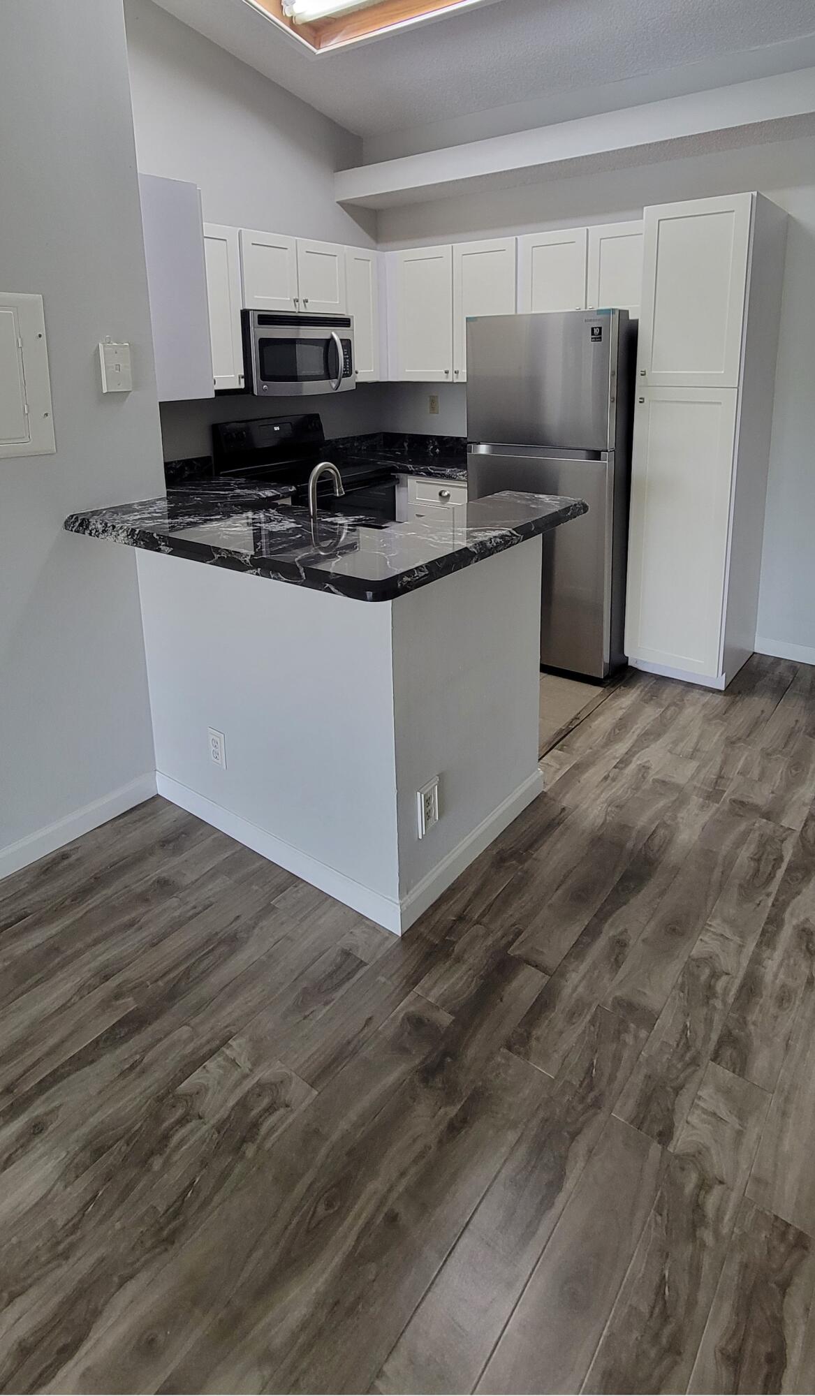611 Lyons Road 8202