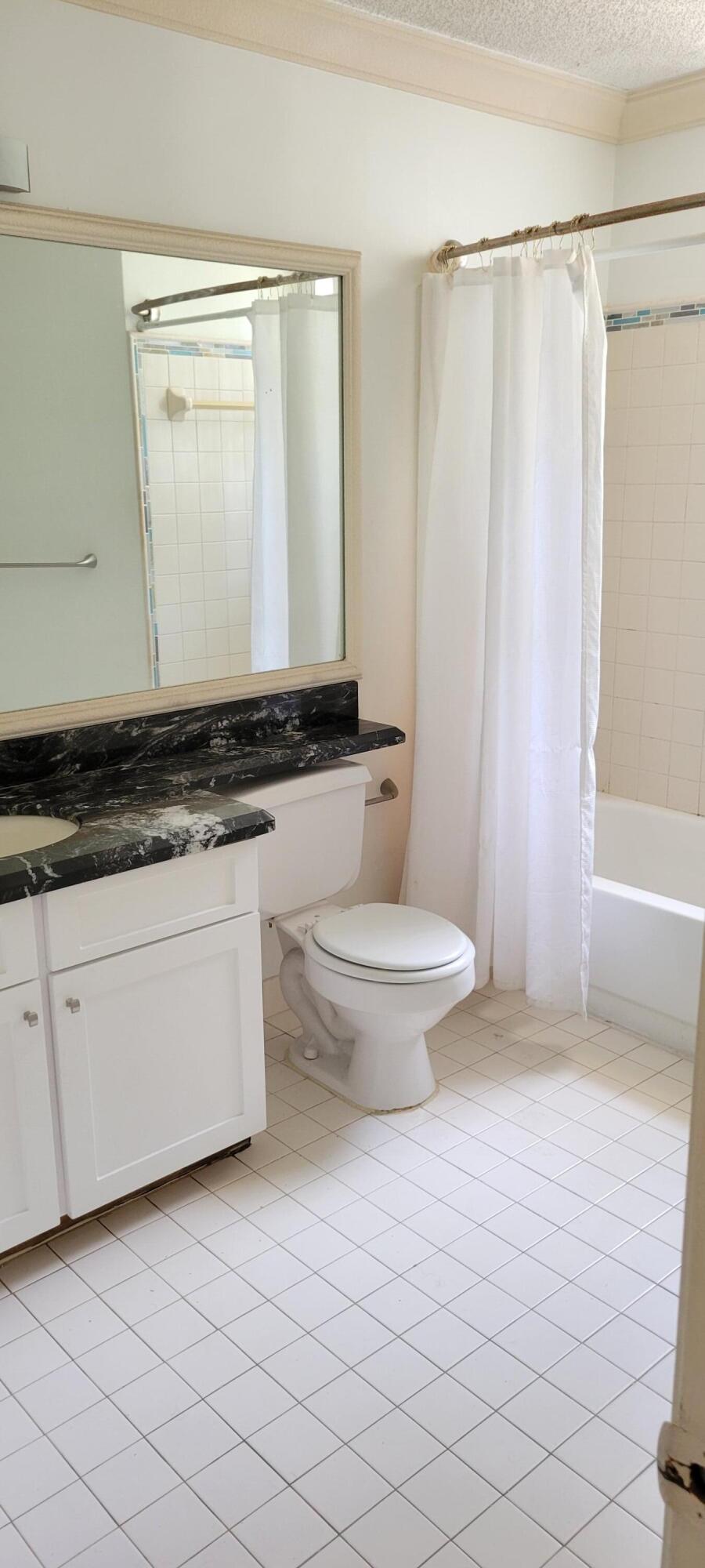 611 Lyons Road 8202
